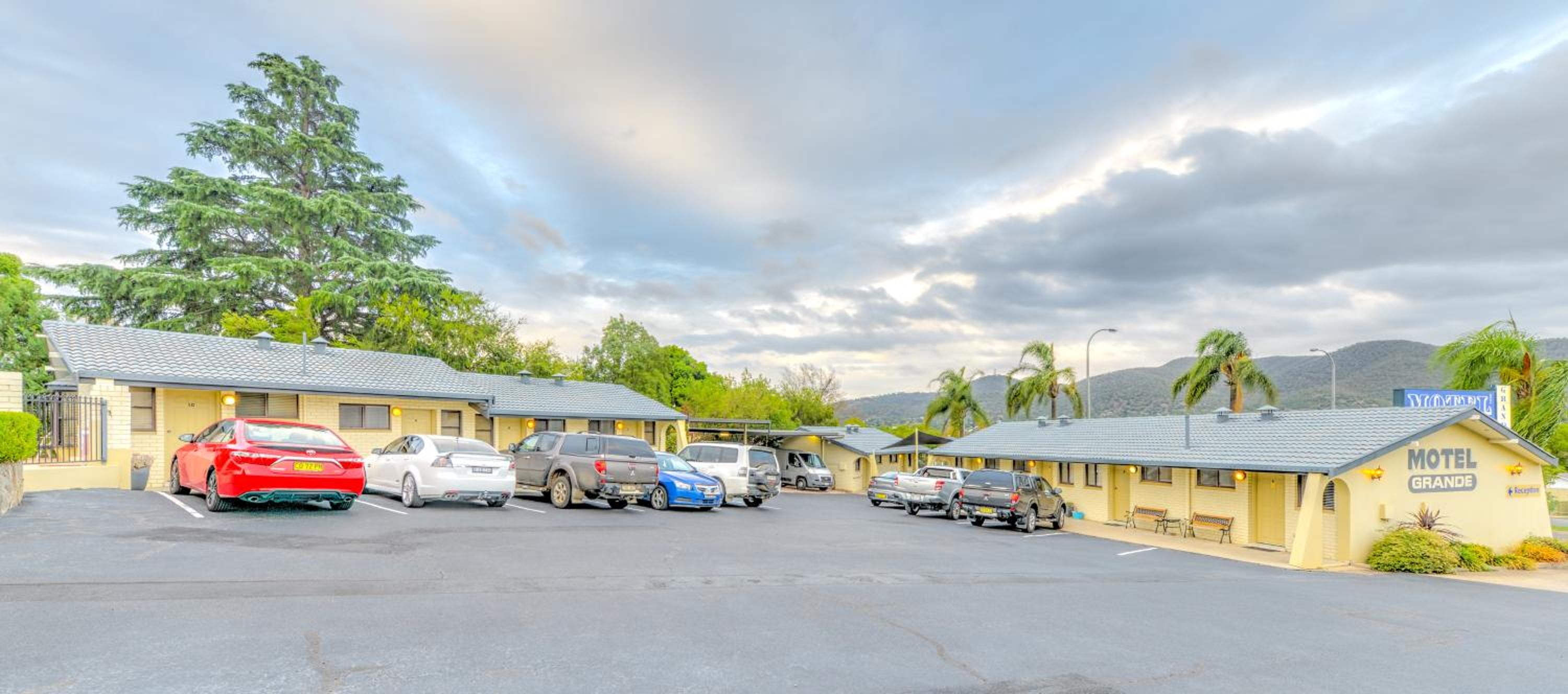Tamworth Vacations - Motel Grande - Property Image 3