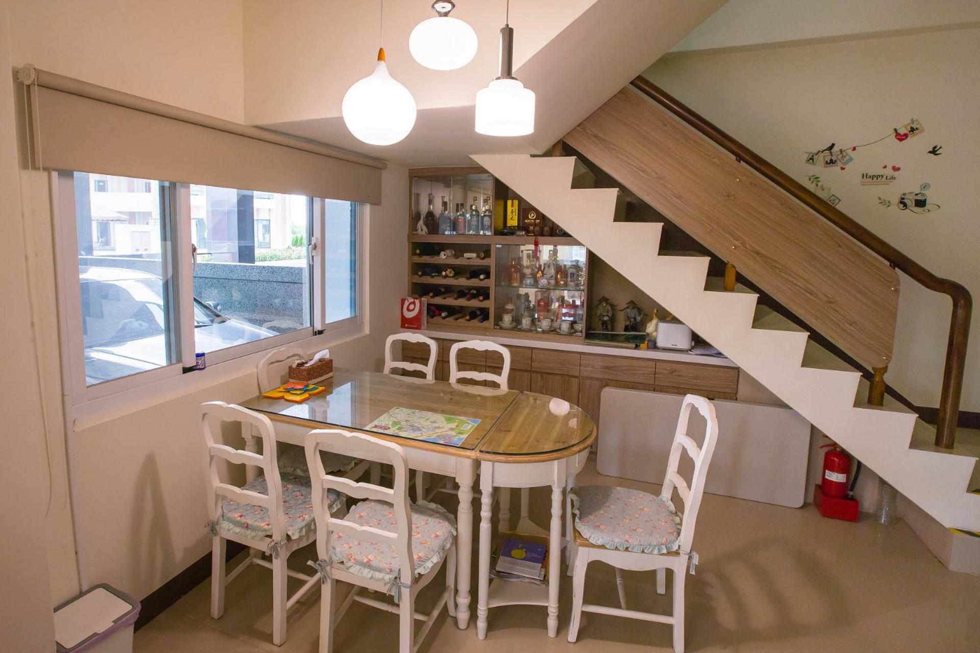 Hsieh's Home view 3