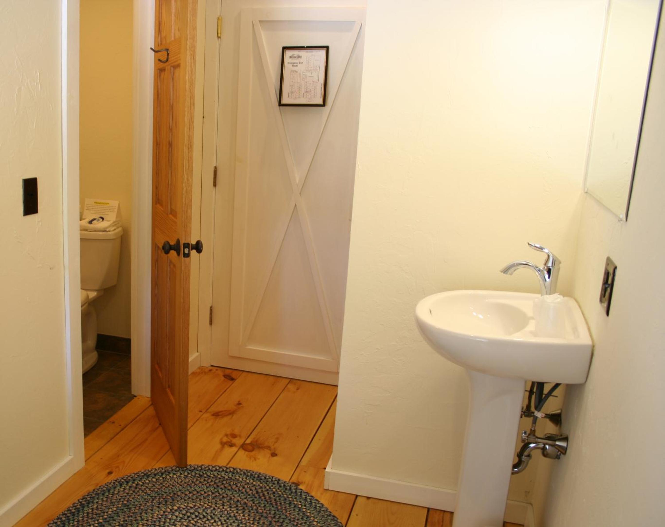 Trailside Inn
