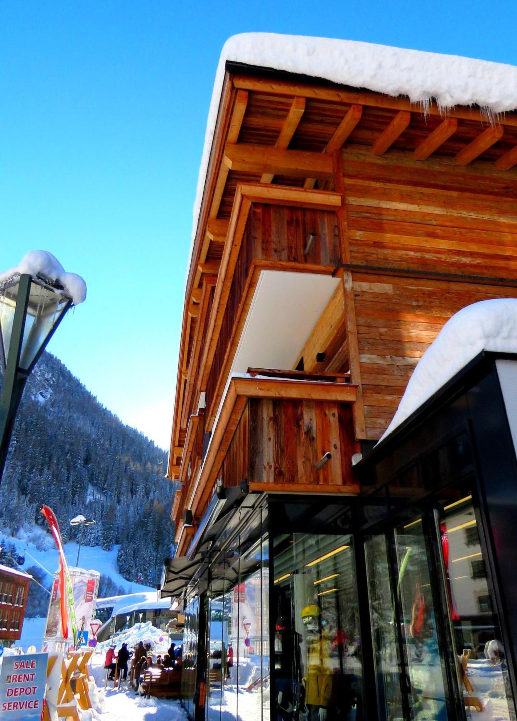 Galzig Lodge