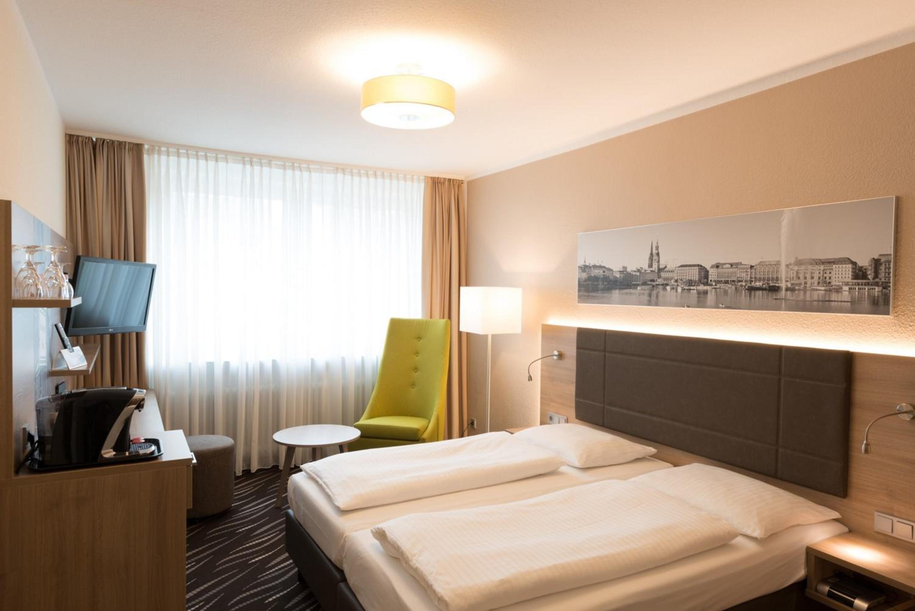 Hamburg Vacations - Heikotel - Stadtpark Residenz - Property Image 3