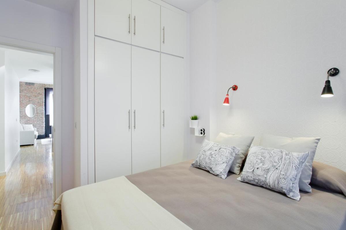 Gran Via Apartment by Flatsweethome