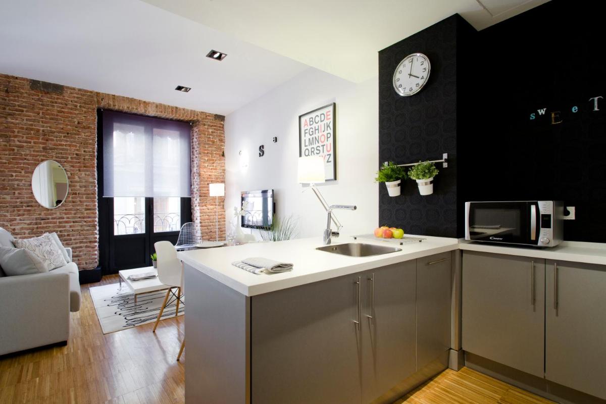 Gran Via Apartment by Flatsweethome