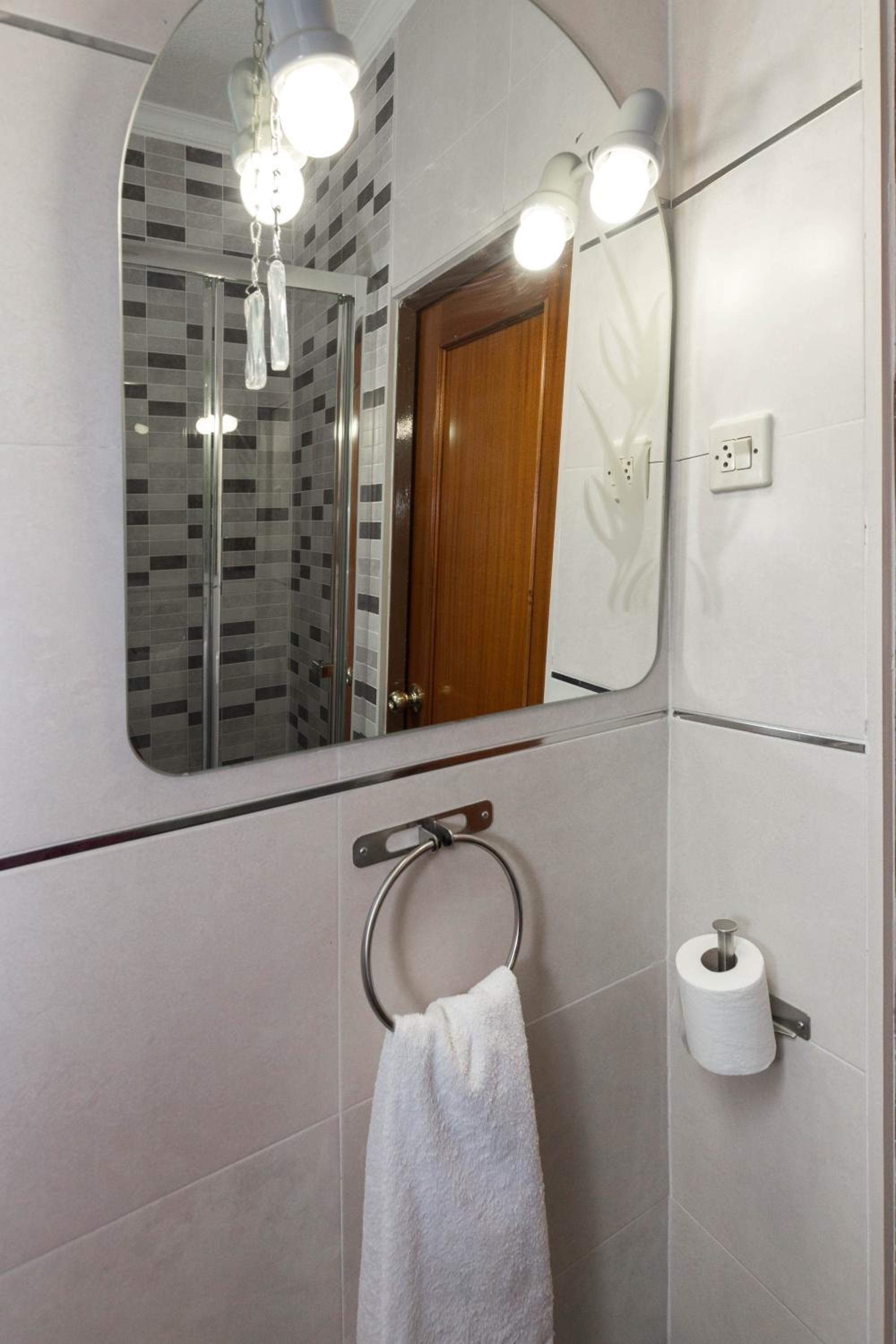 Pension Mesones