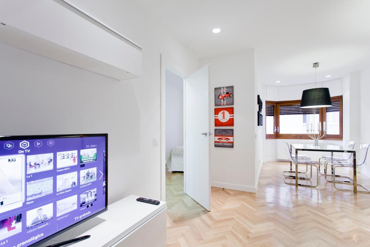 Villanueva Apartments by Flatsweethome