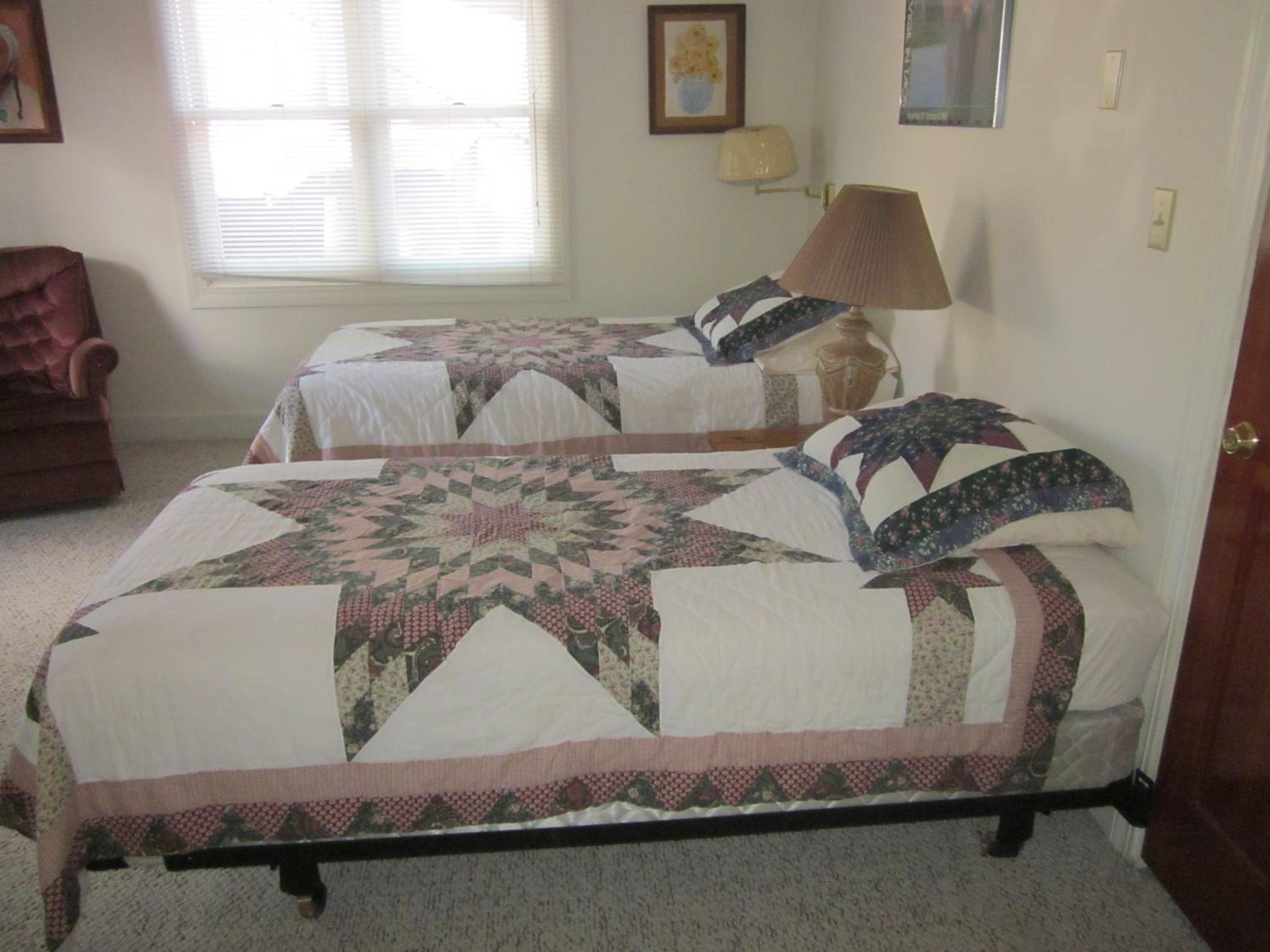 Dodgeton Creek Inn