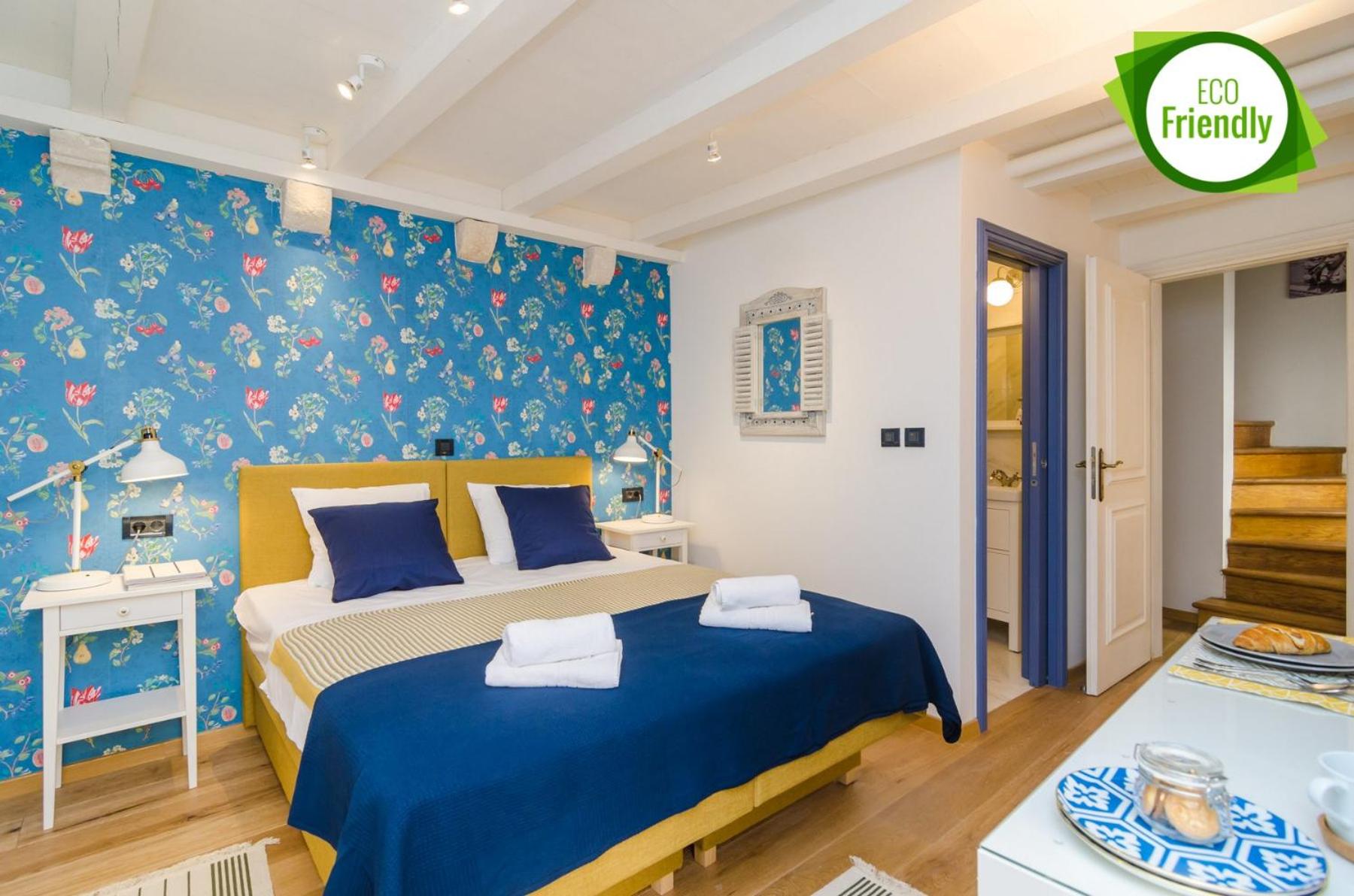 ART HOME ARTHUR by DuHomes