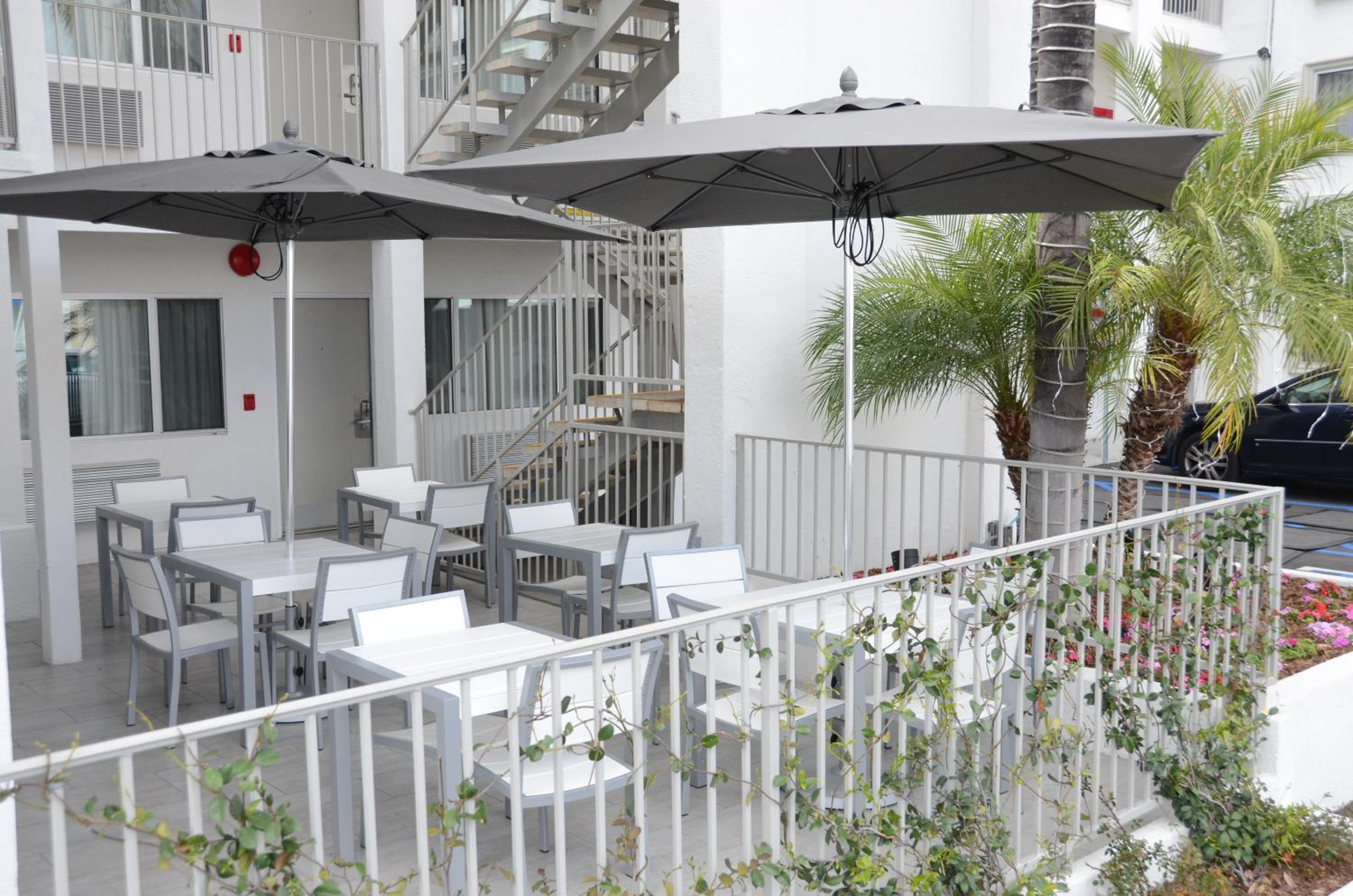 Pasadena Rose Crown Hotel - Property Image 28