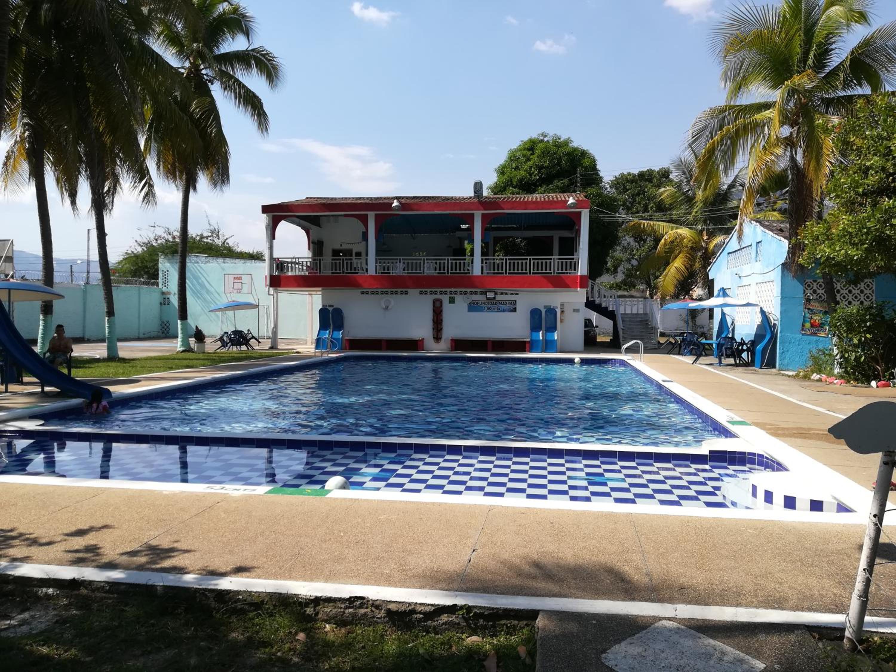 swimming pool