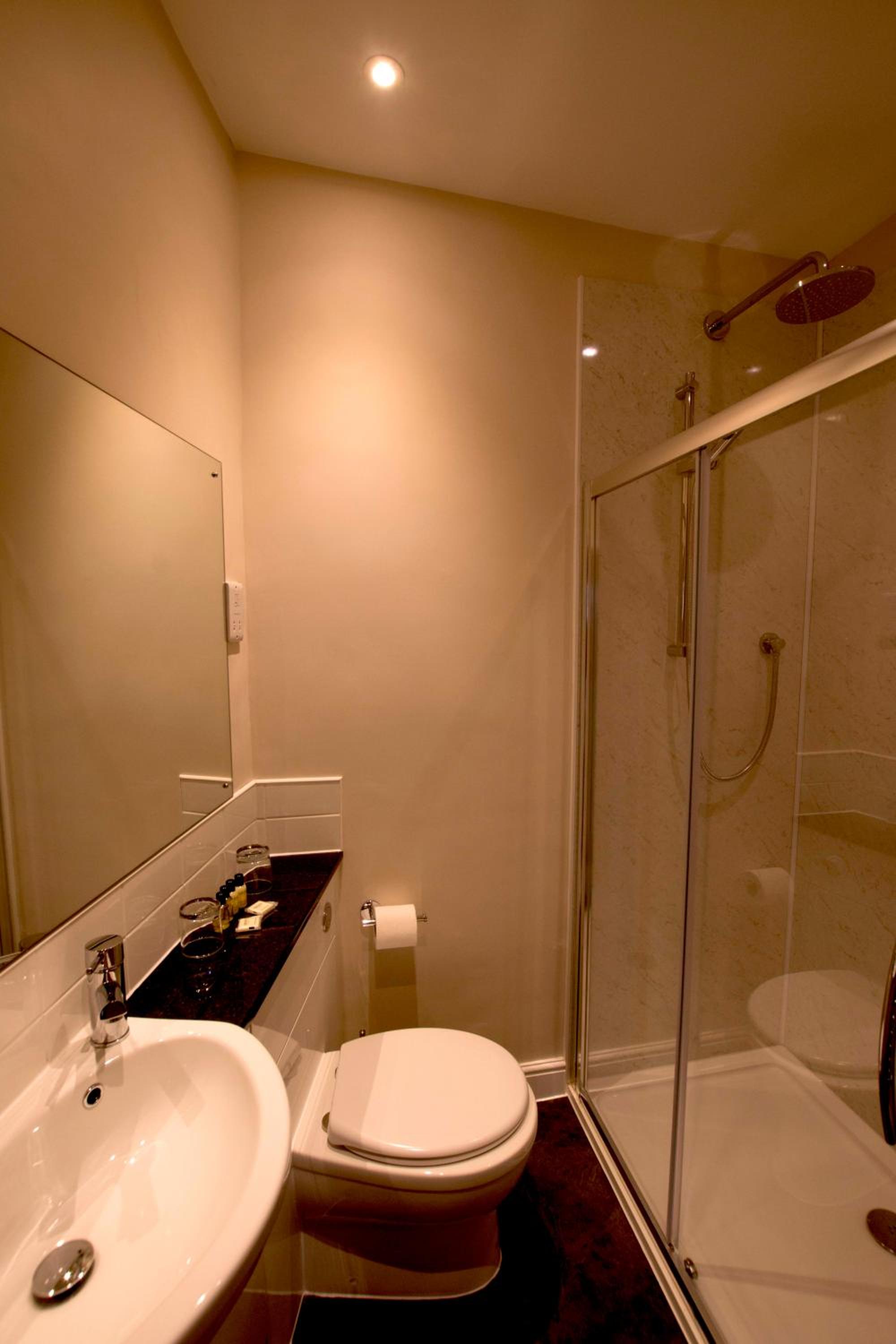 The Crown Inn Hotel view 3