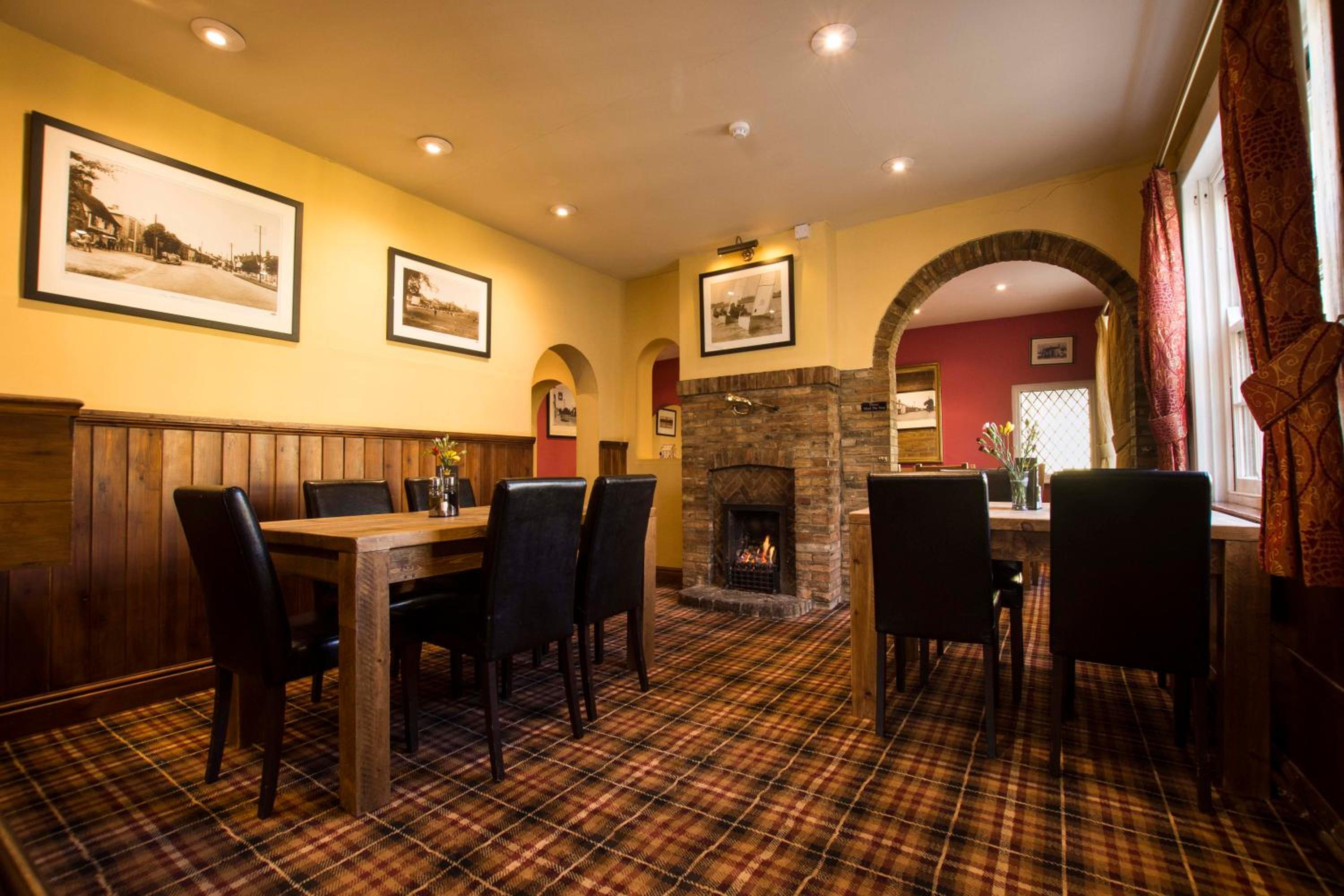 The Crown Inn Hotel view 2