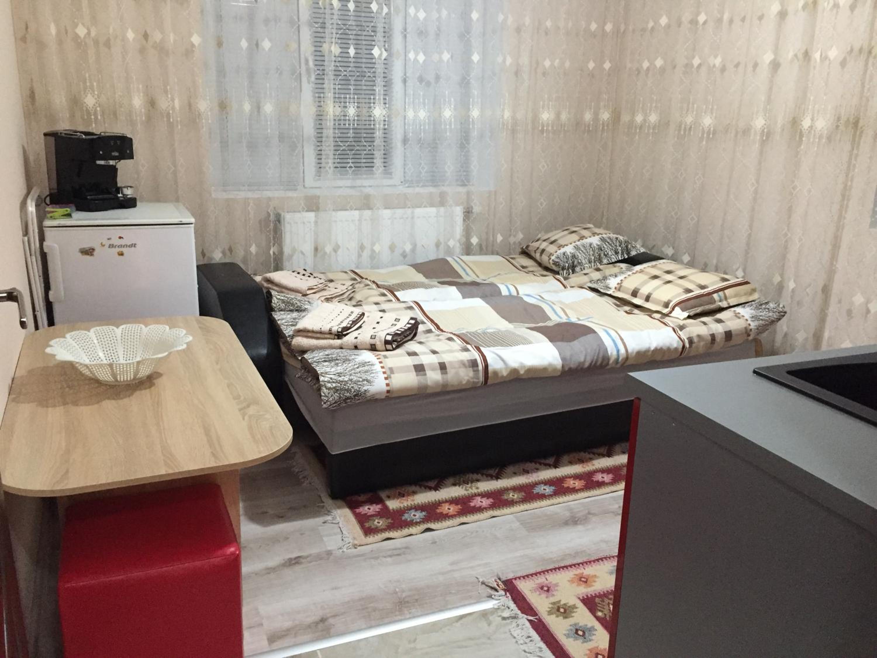 Elenite Guesthouse