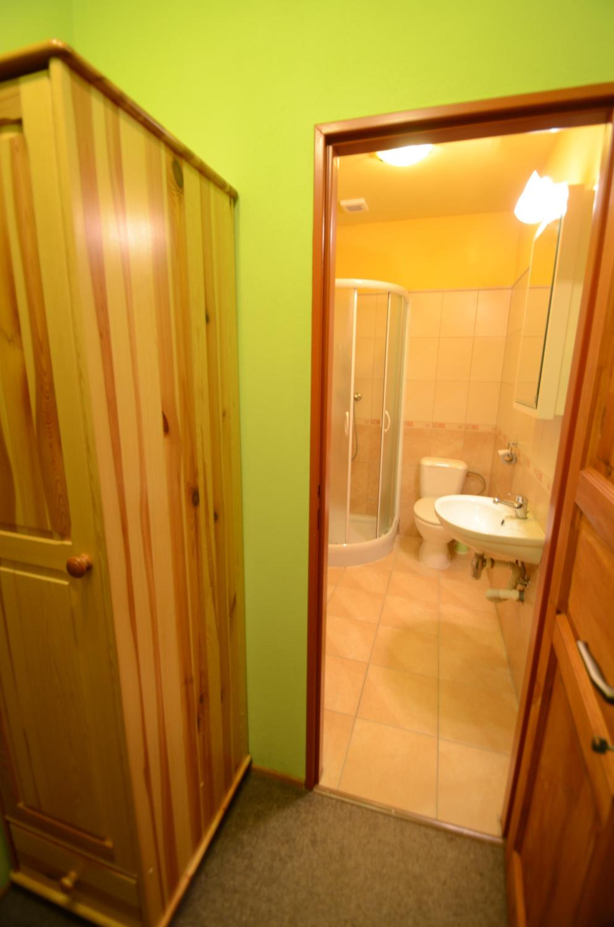 Photo 46