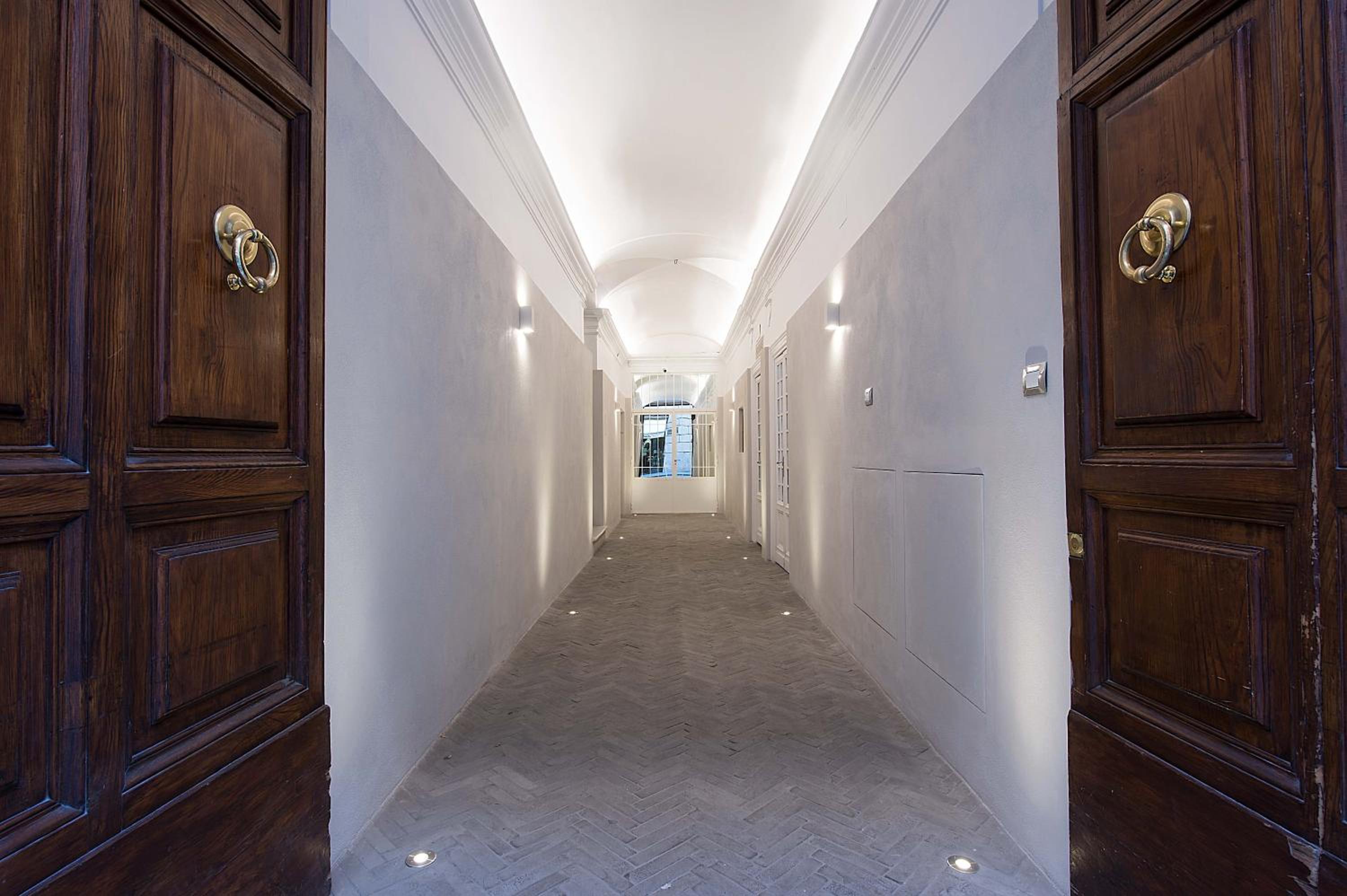 Hotel Terrace Pantheon Relais - Image 1