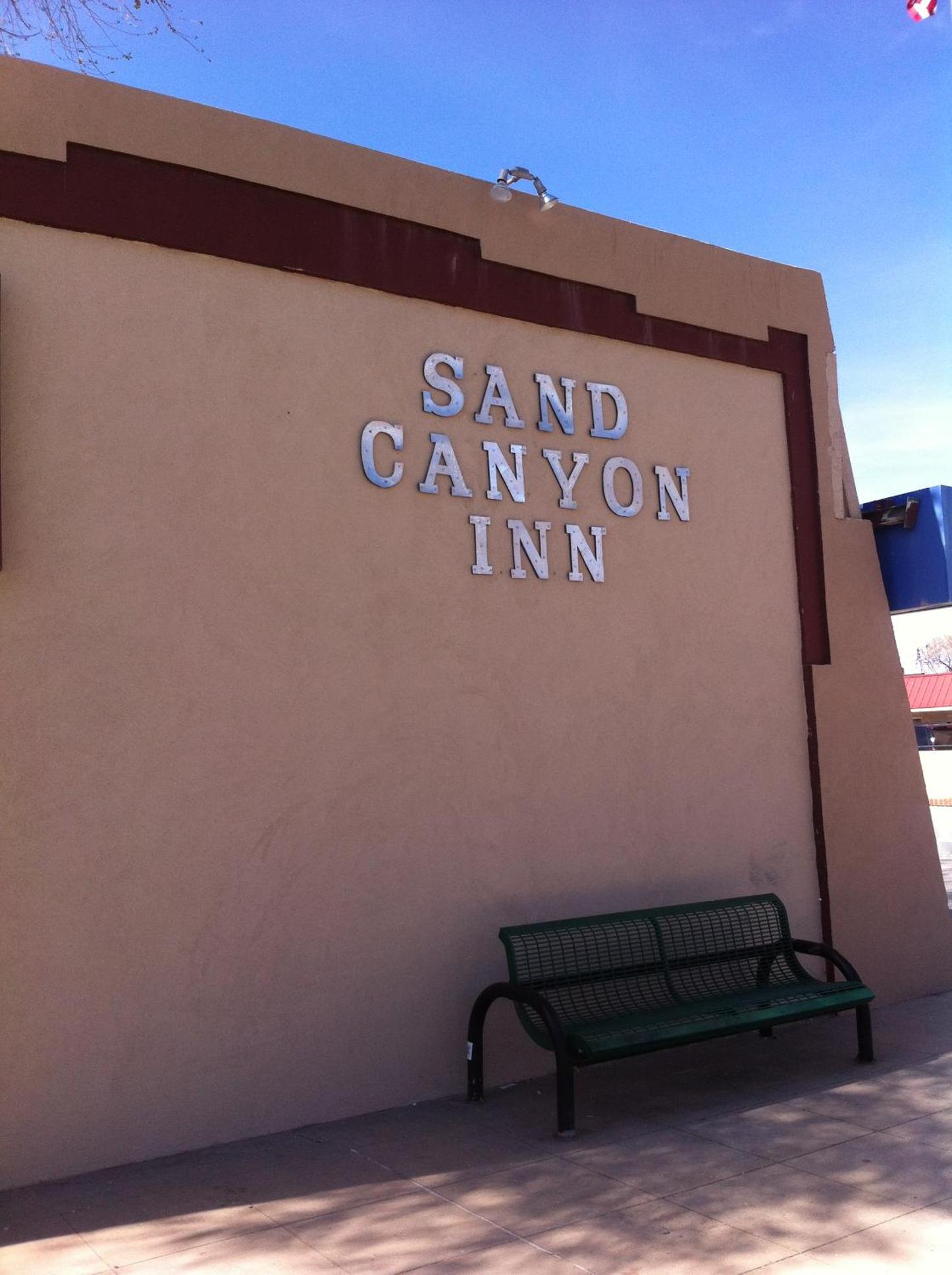 National 9 Inn Sand Canyon