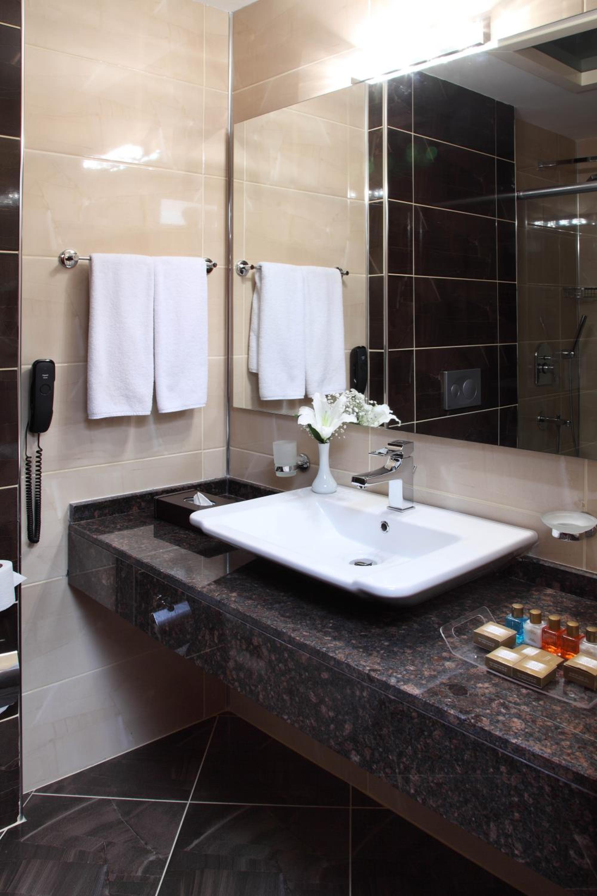 Senbayrak City Otel - Image 5