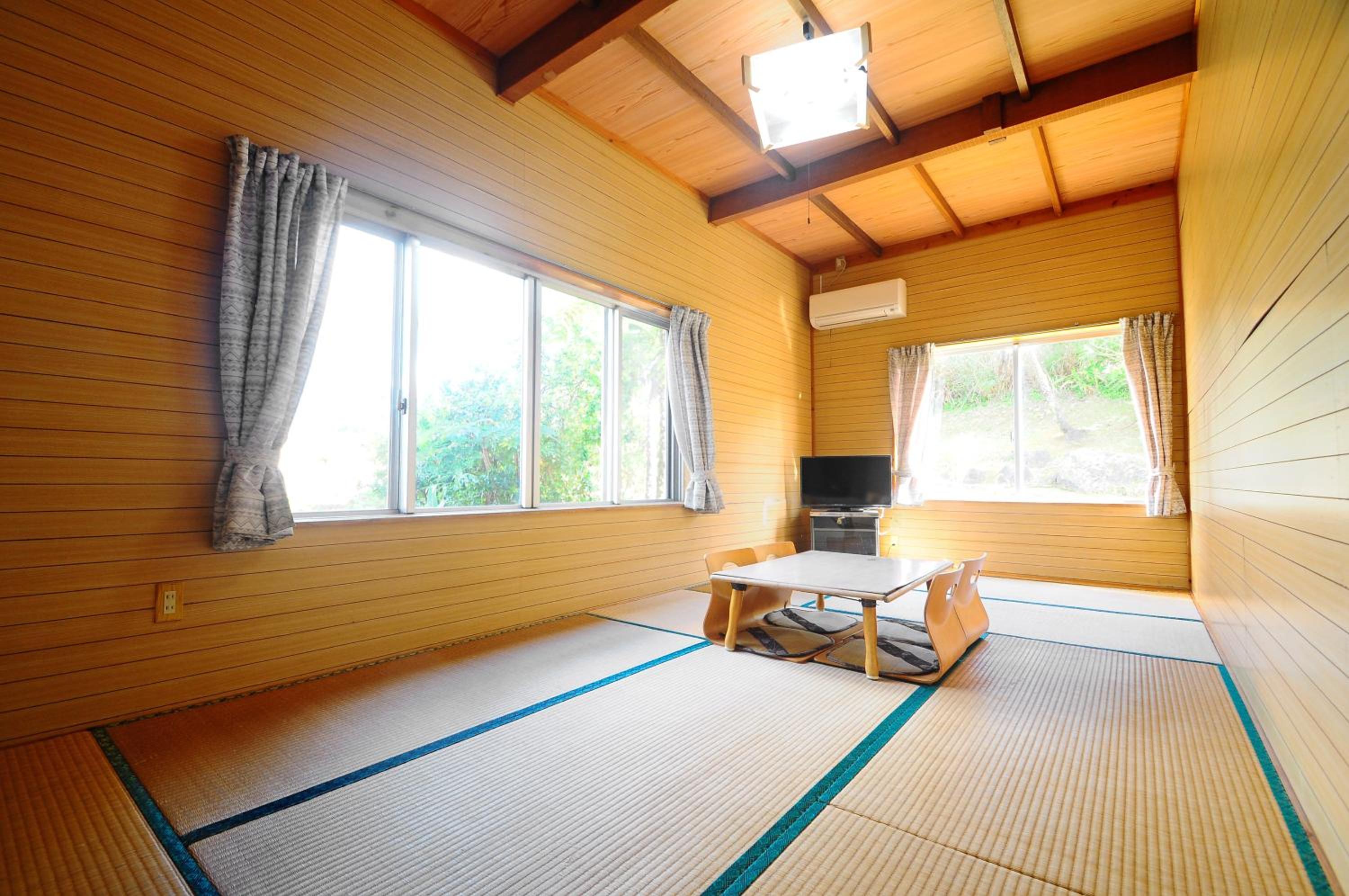 Pension Yonaha Dake