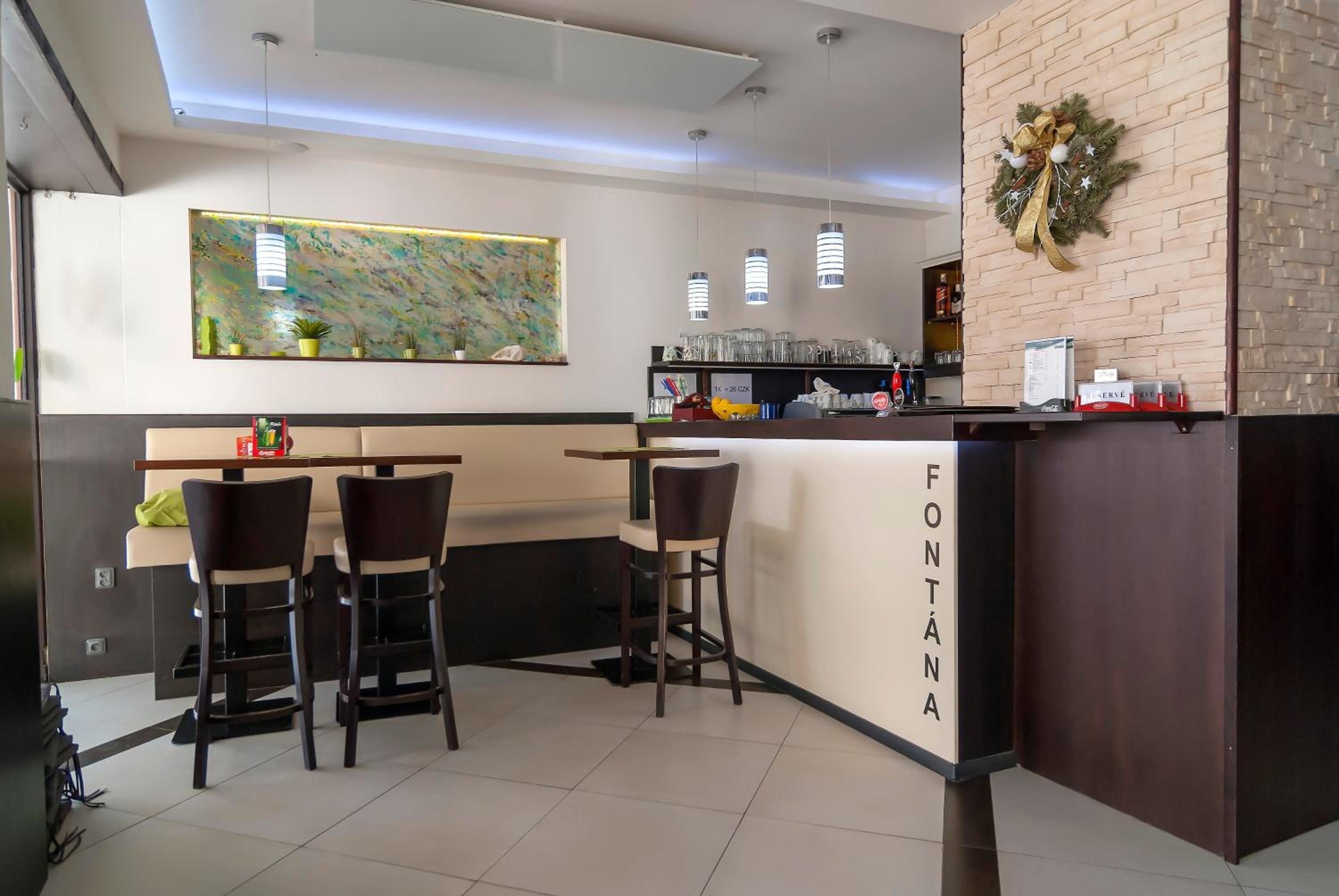Fontana Pizzeria - Pension