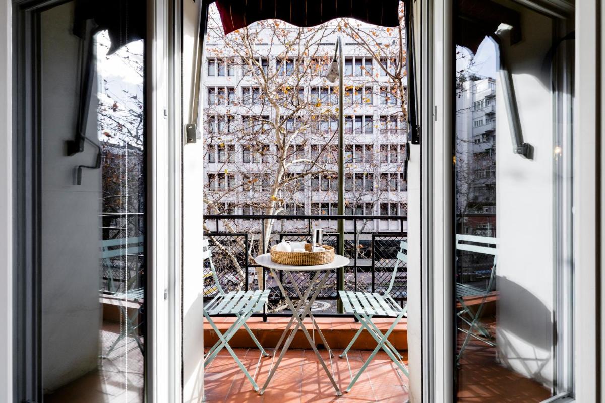 Principe de Vergara Apartment II by Flatsweethome photo 4