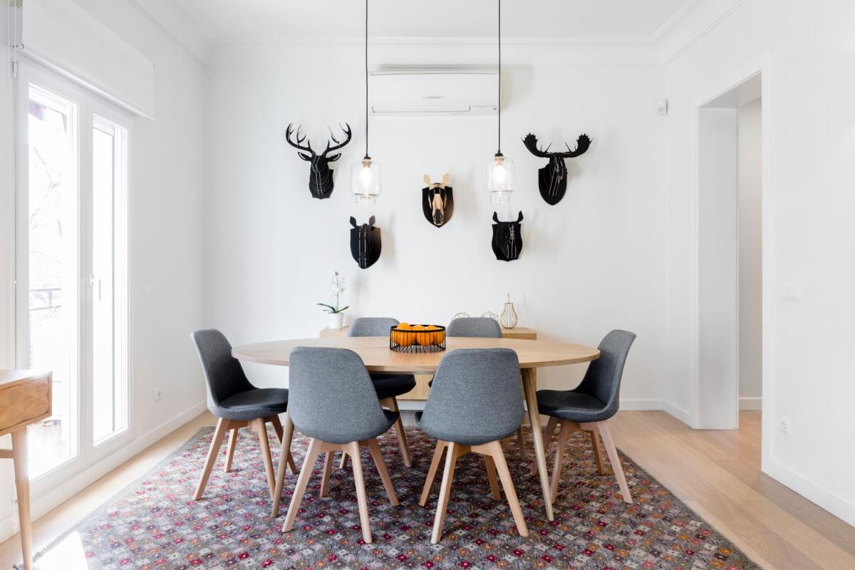 Principe de Vergara Apartment II by Flatsweethome photo 3