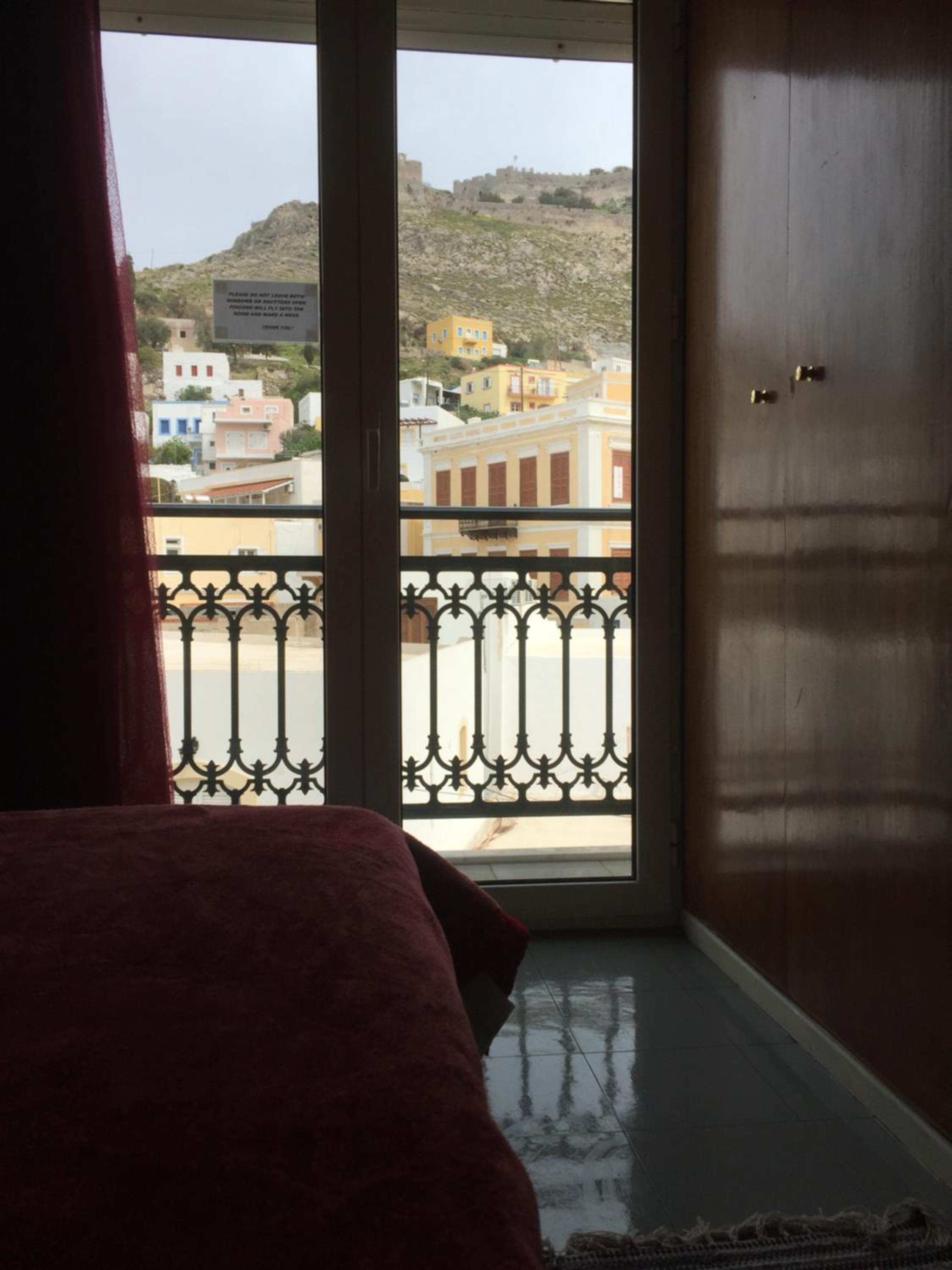 Platanos Rooms