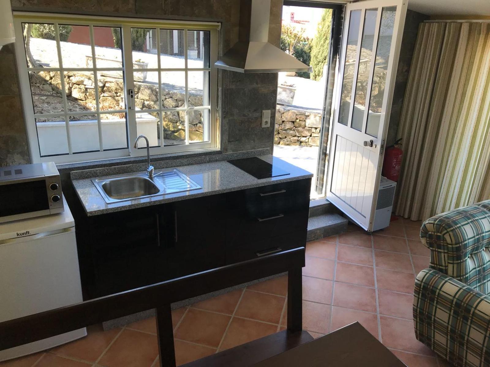 Quinta do Atoleiro view 3