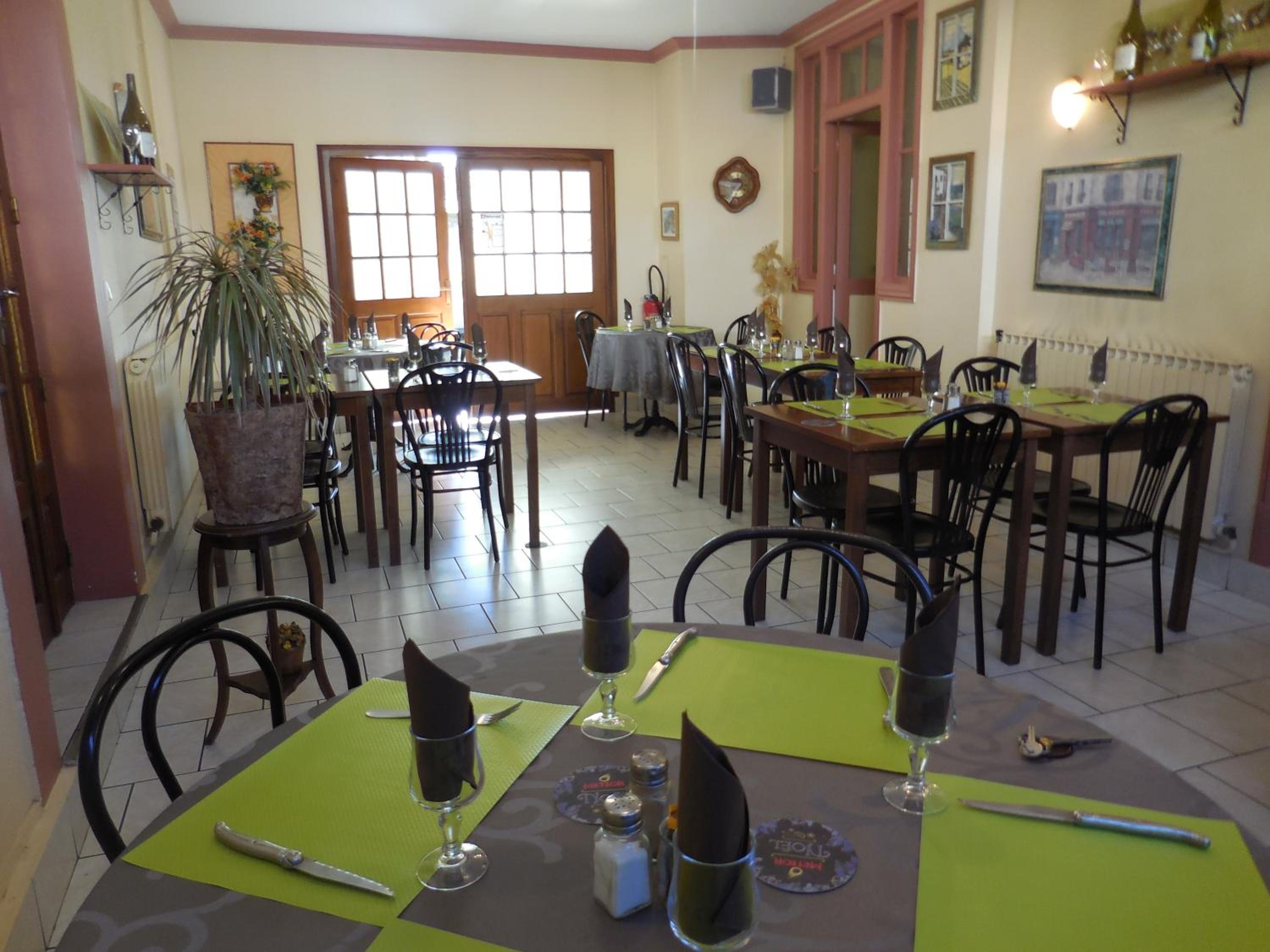 restaurant