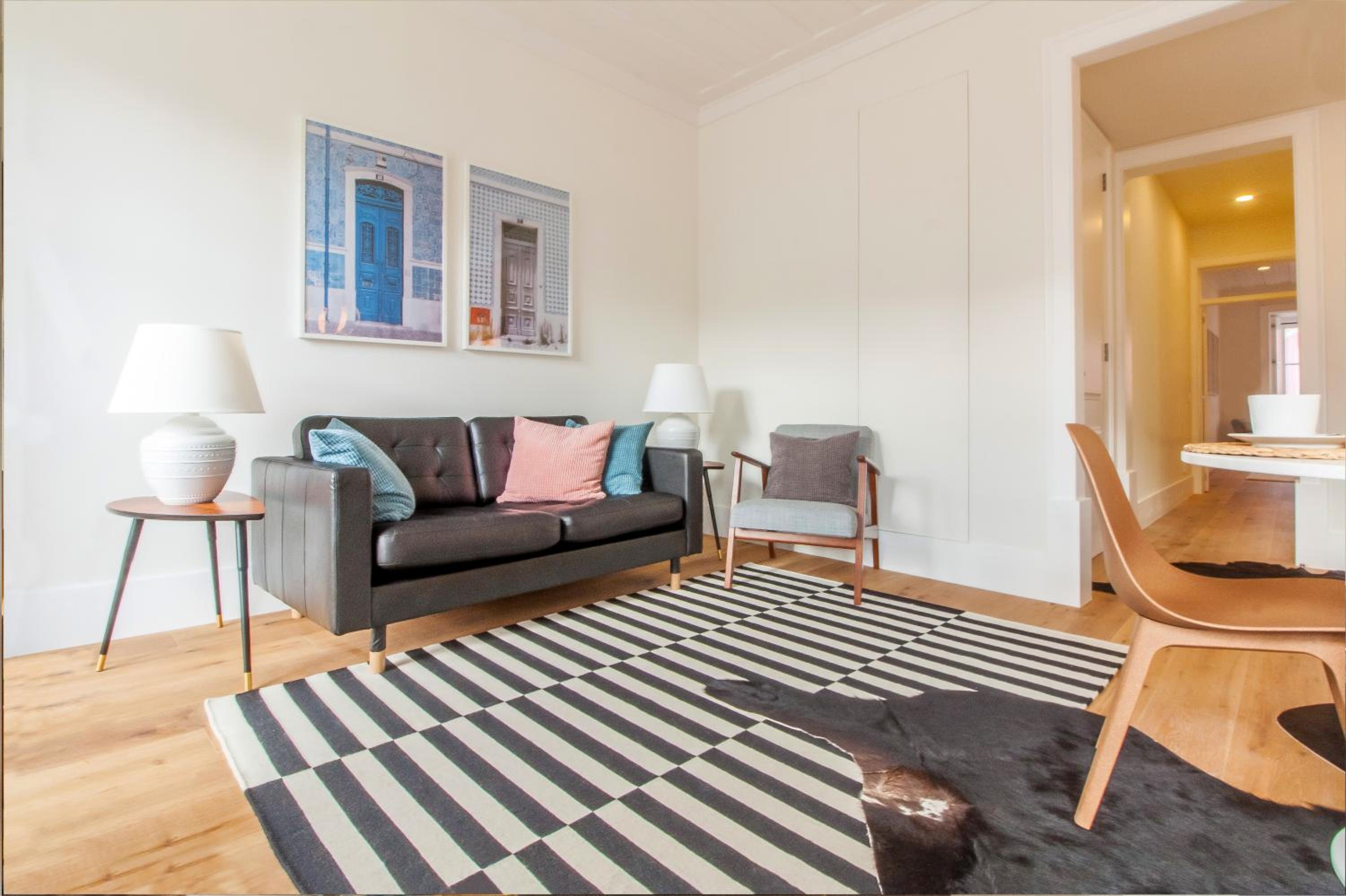 Restauradores Prestige view 2
