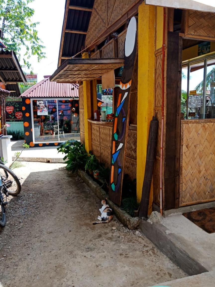 Lala Panzi Bed and Breakfast