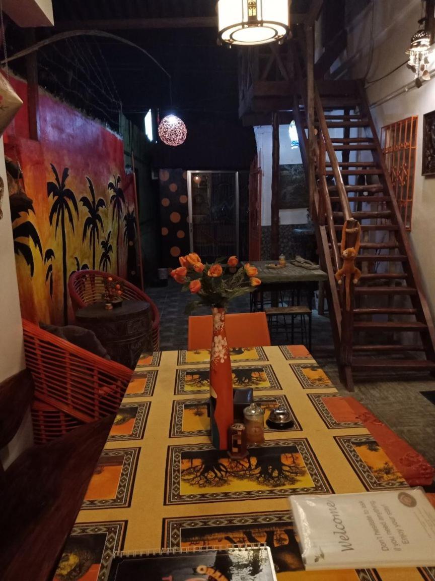 Lala Panzi Bed and Breakfast