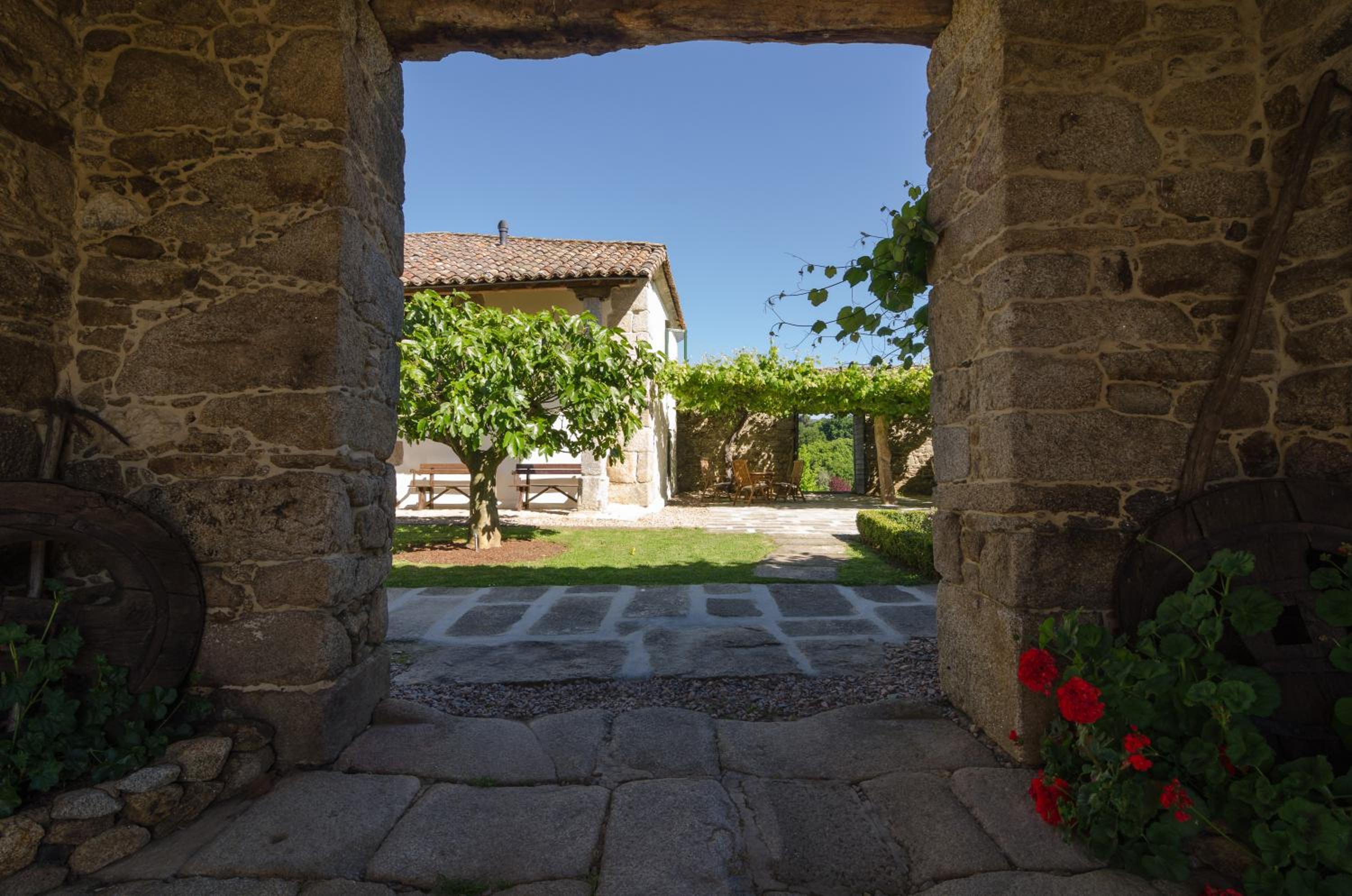 Pazo de Eidian view 2