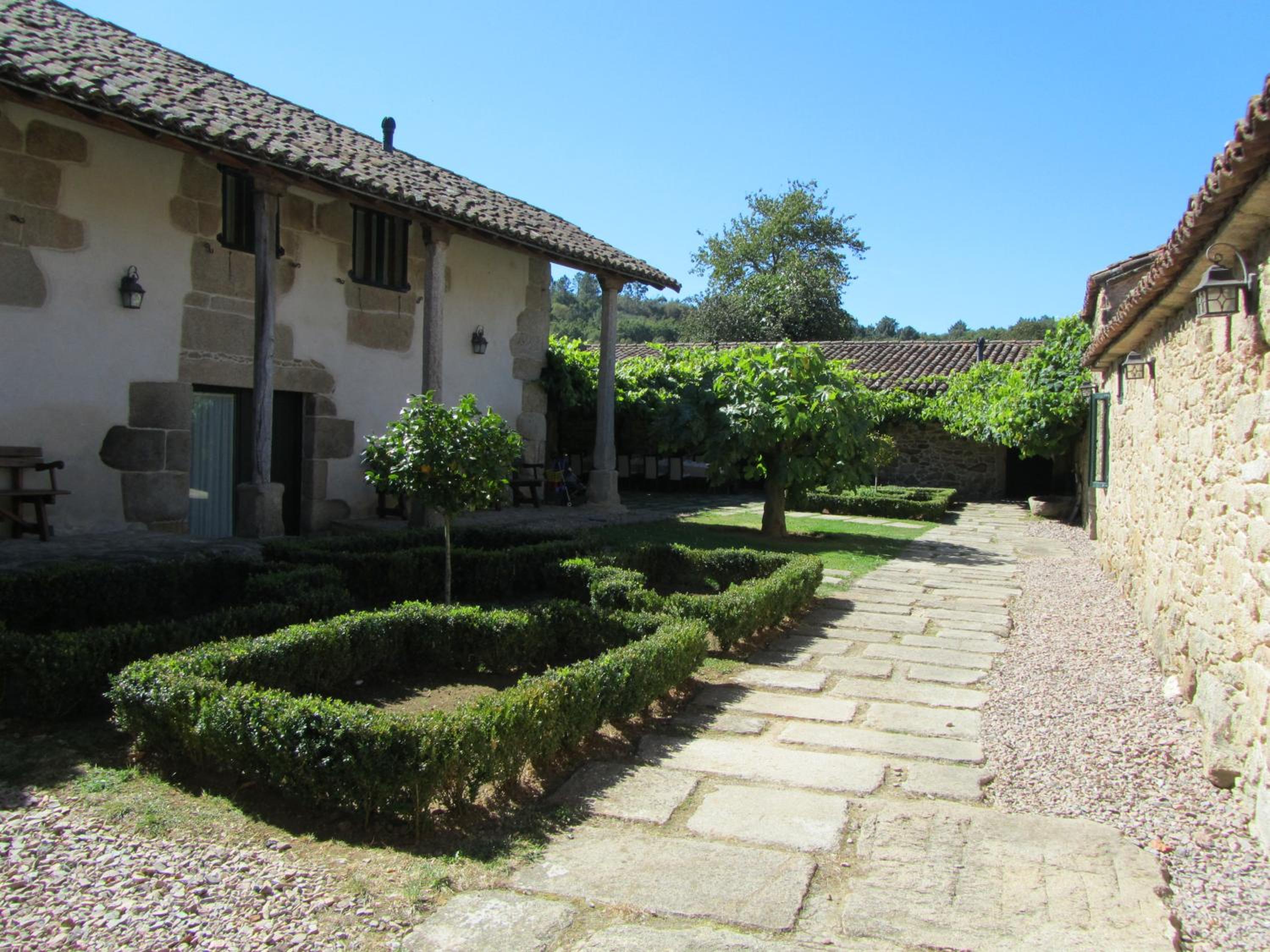 Pazo de Eidian view 4