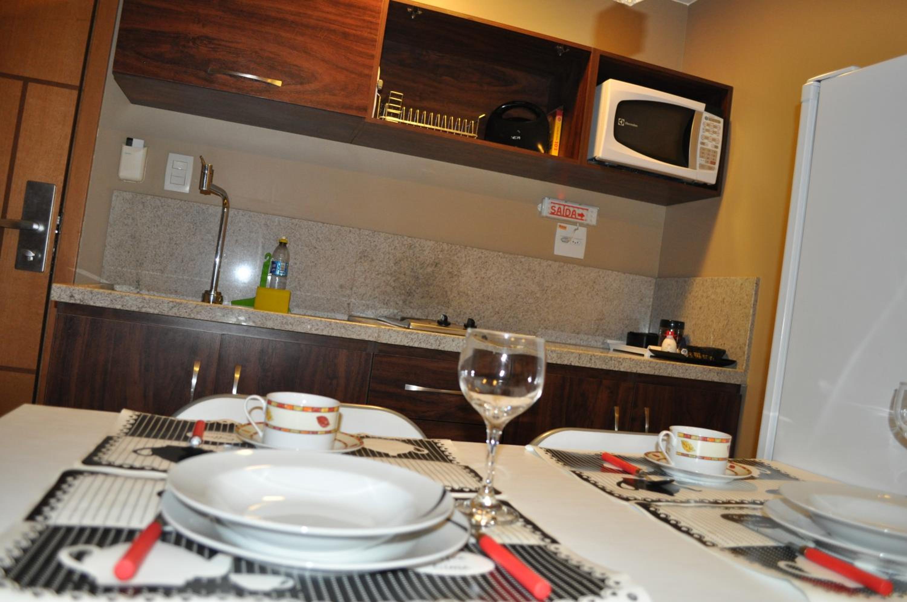 Flat Particular Jade Brasilia 1004 e 1006 Com Garagem