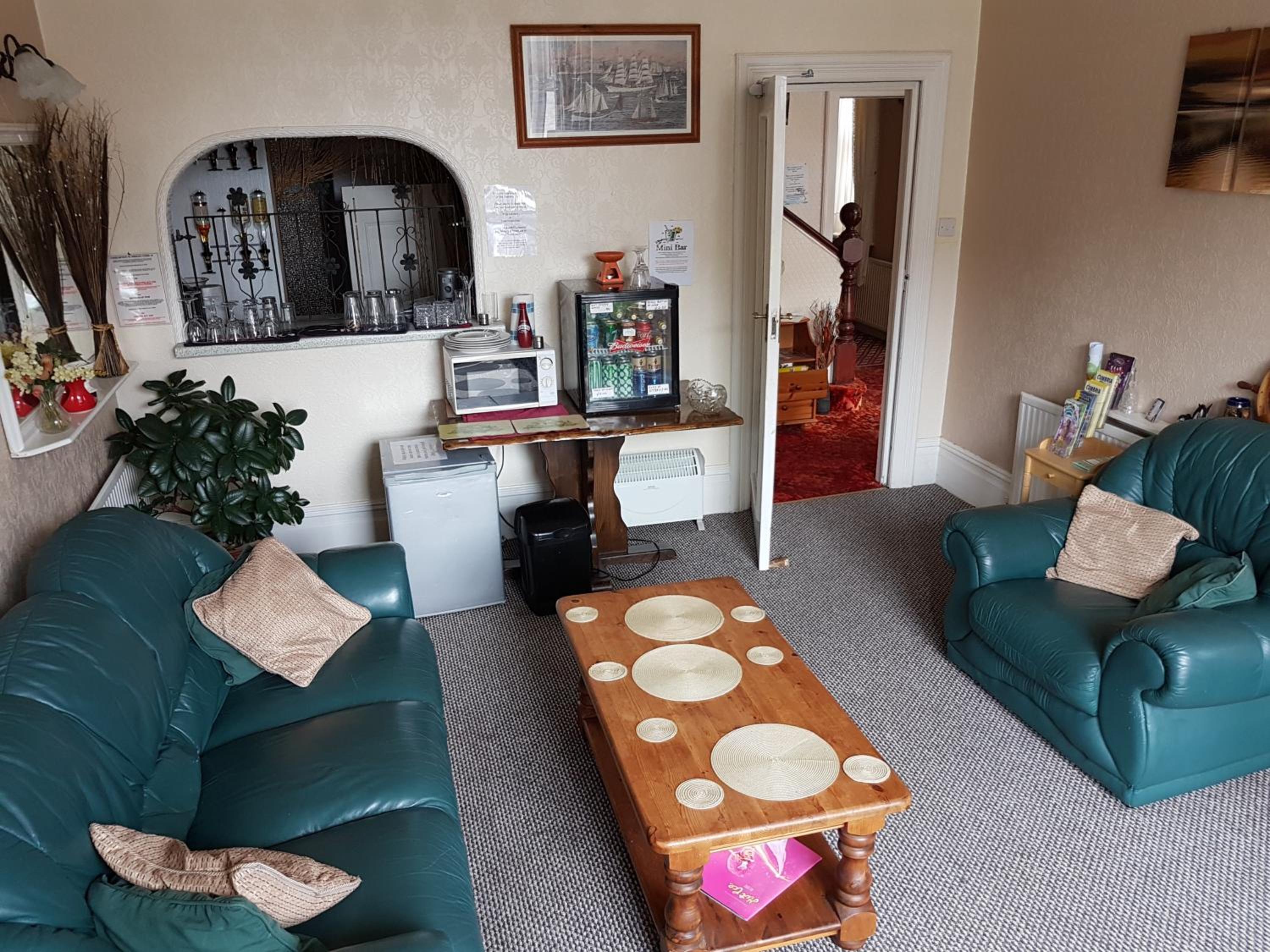 Lytham St Annes Vacations - Cumbria Guest House - Property Image 6