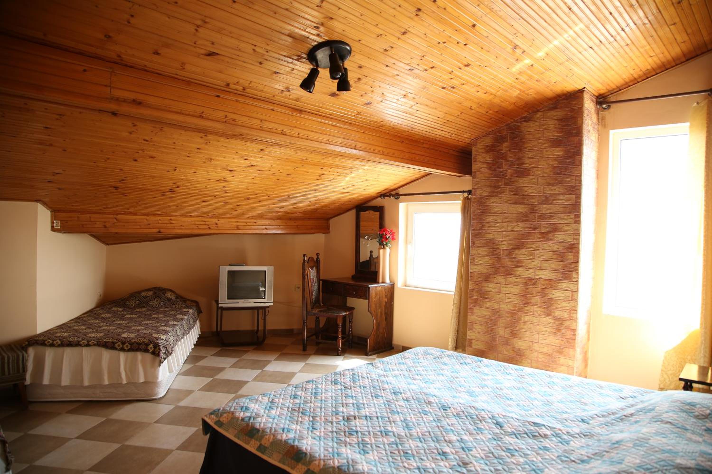 Popov Guest House