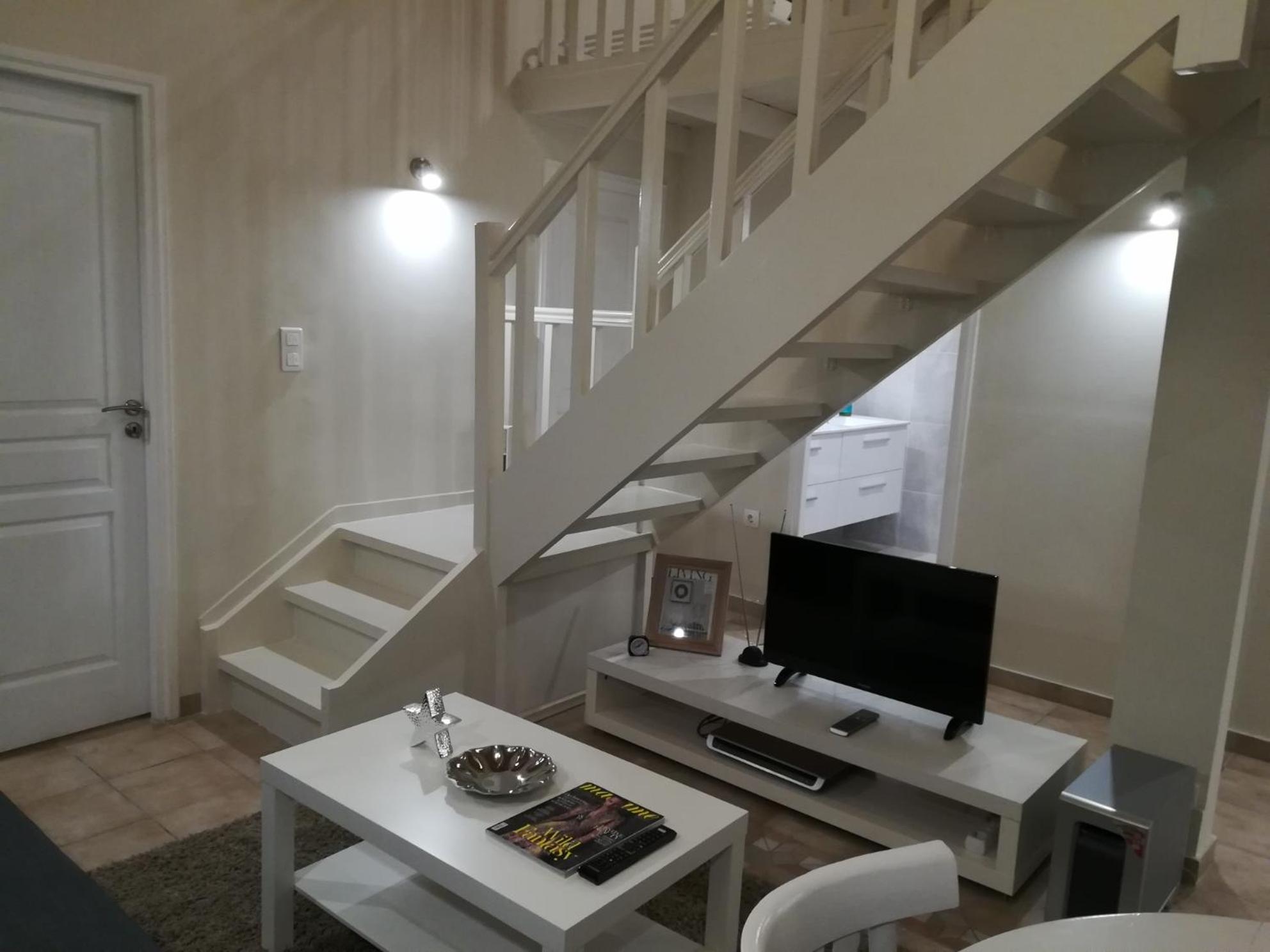 Central Apartments in Psiri - Athens