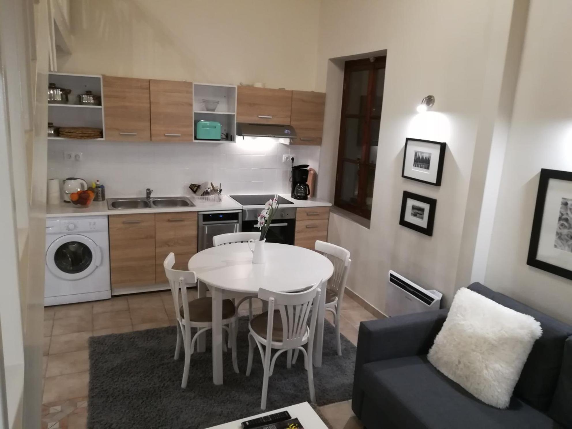Central Apartments in Psiri - Athens