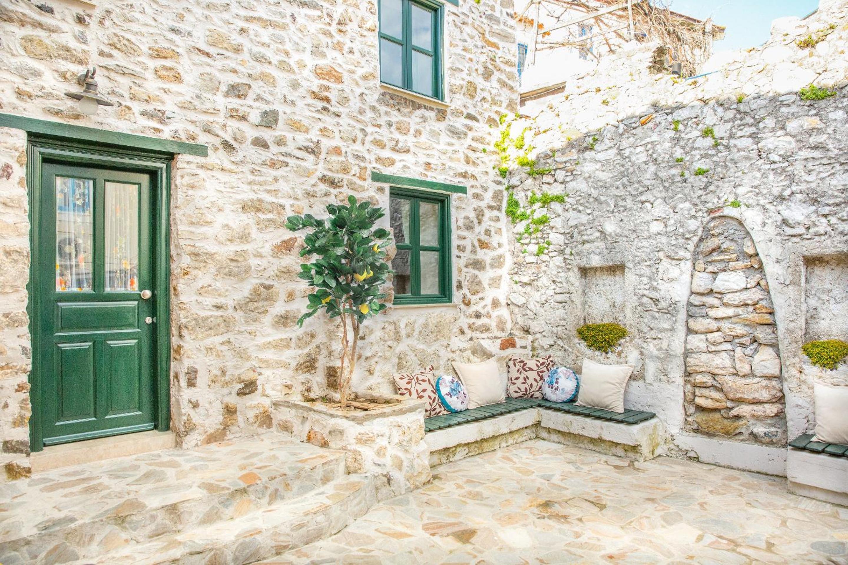 Two Stone Homes Asteria view 2