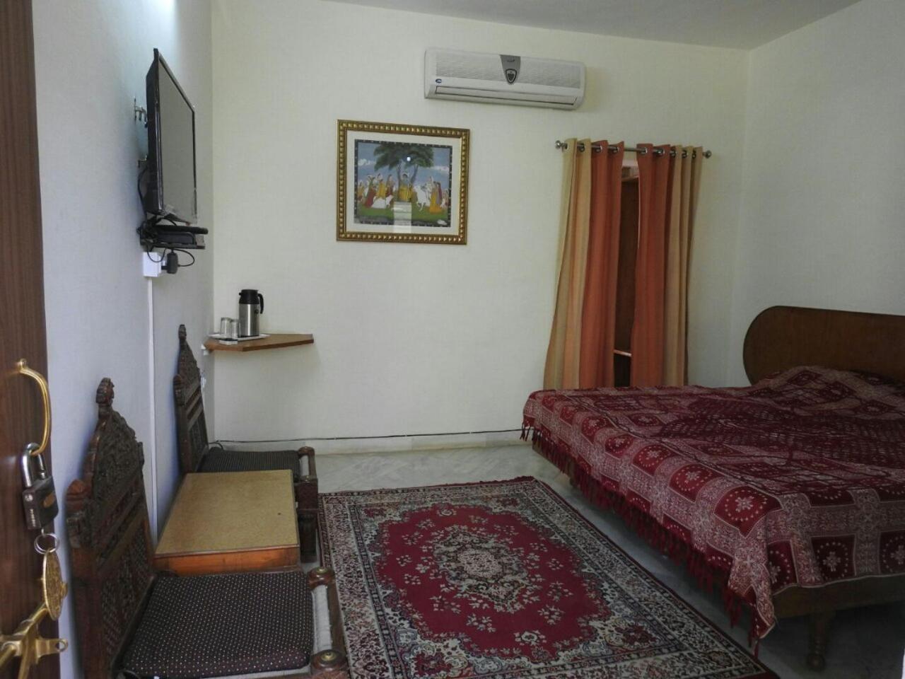 Photo 13
