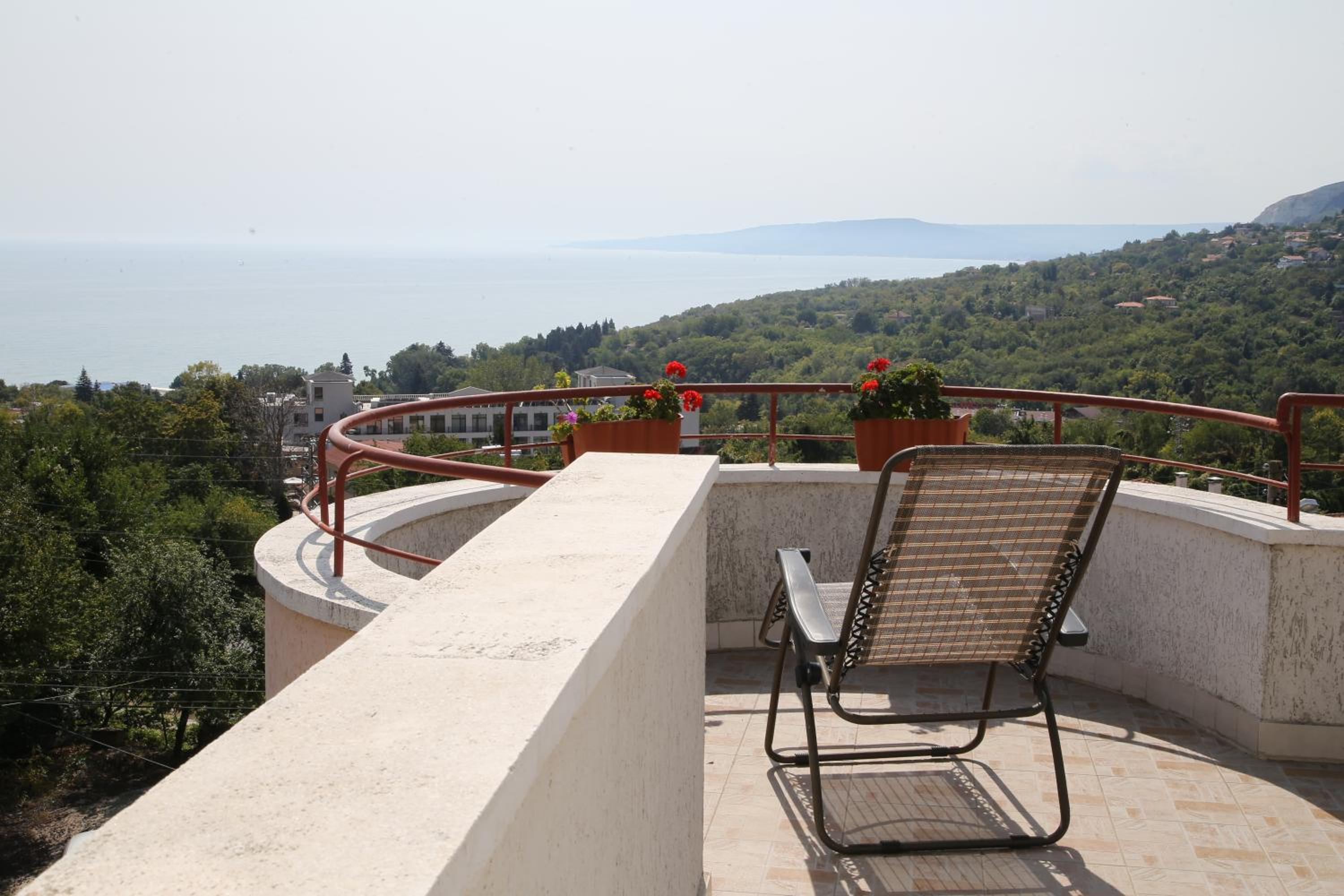 Popov Guest House