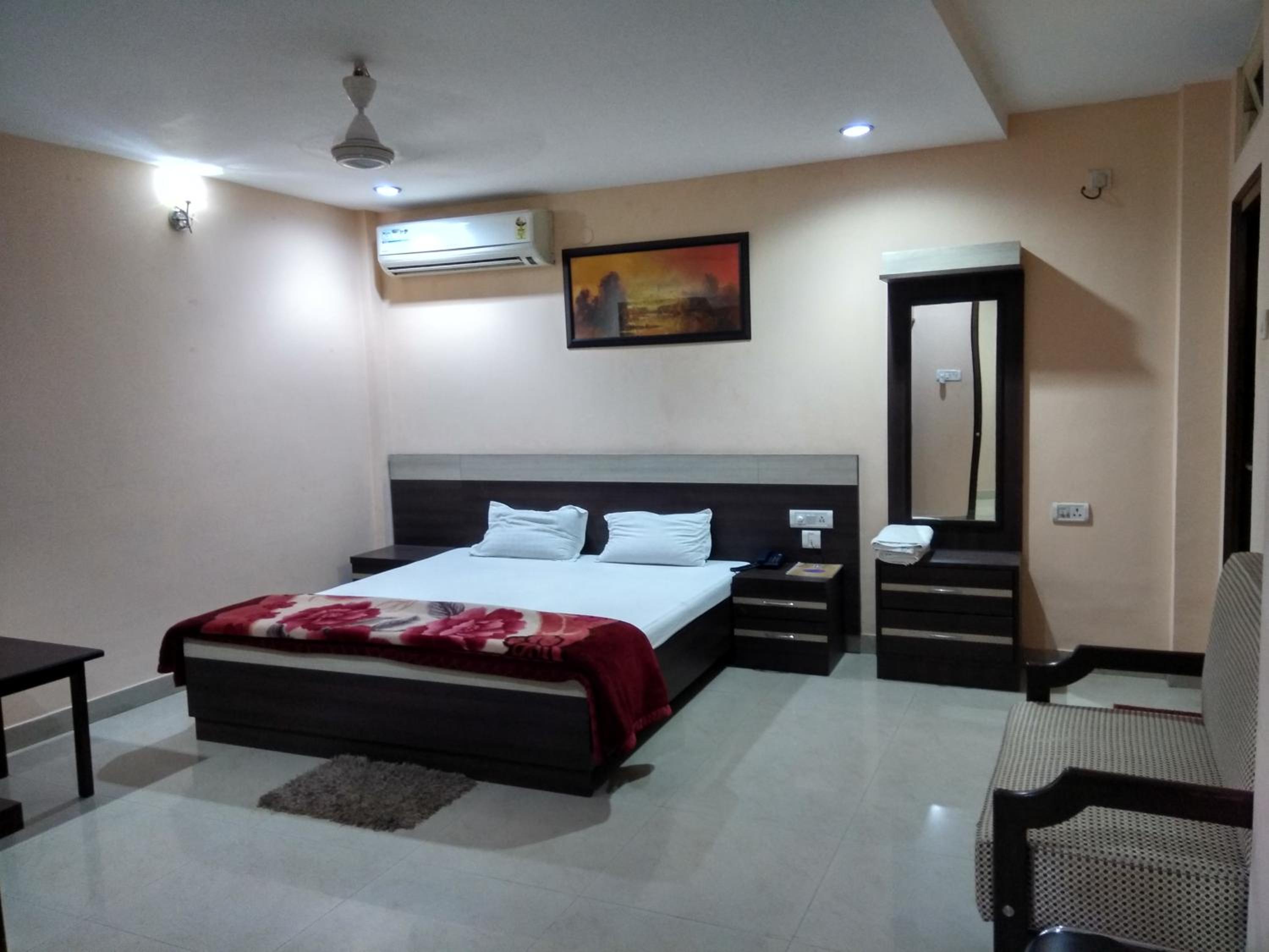 Hotel Raj Palace