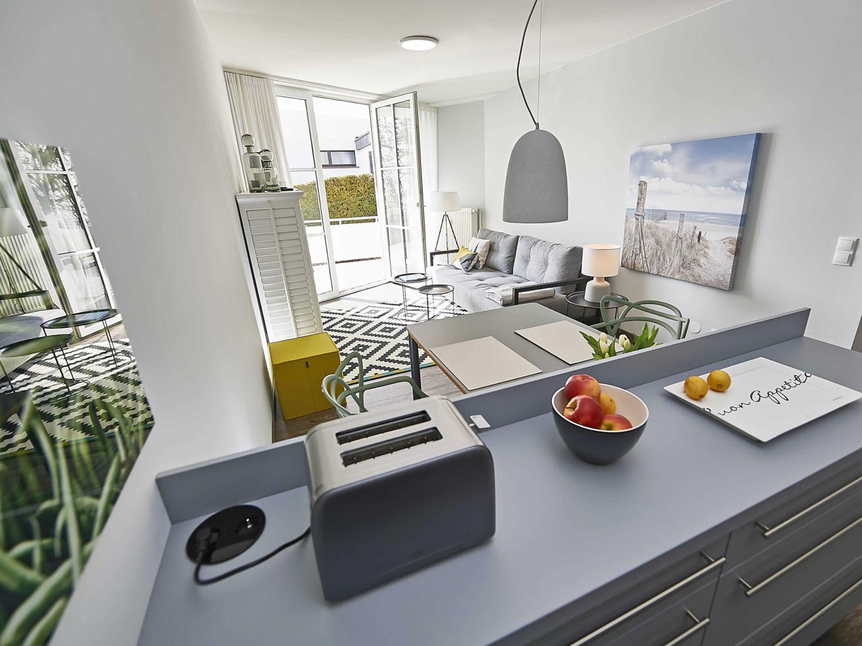 Villa Vilmblick - Wohnung 07 mit Terrasse und Boddenblick