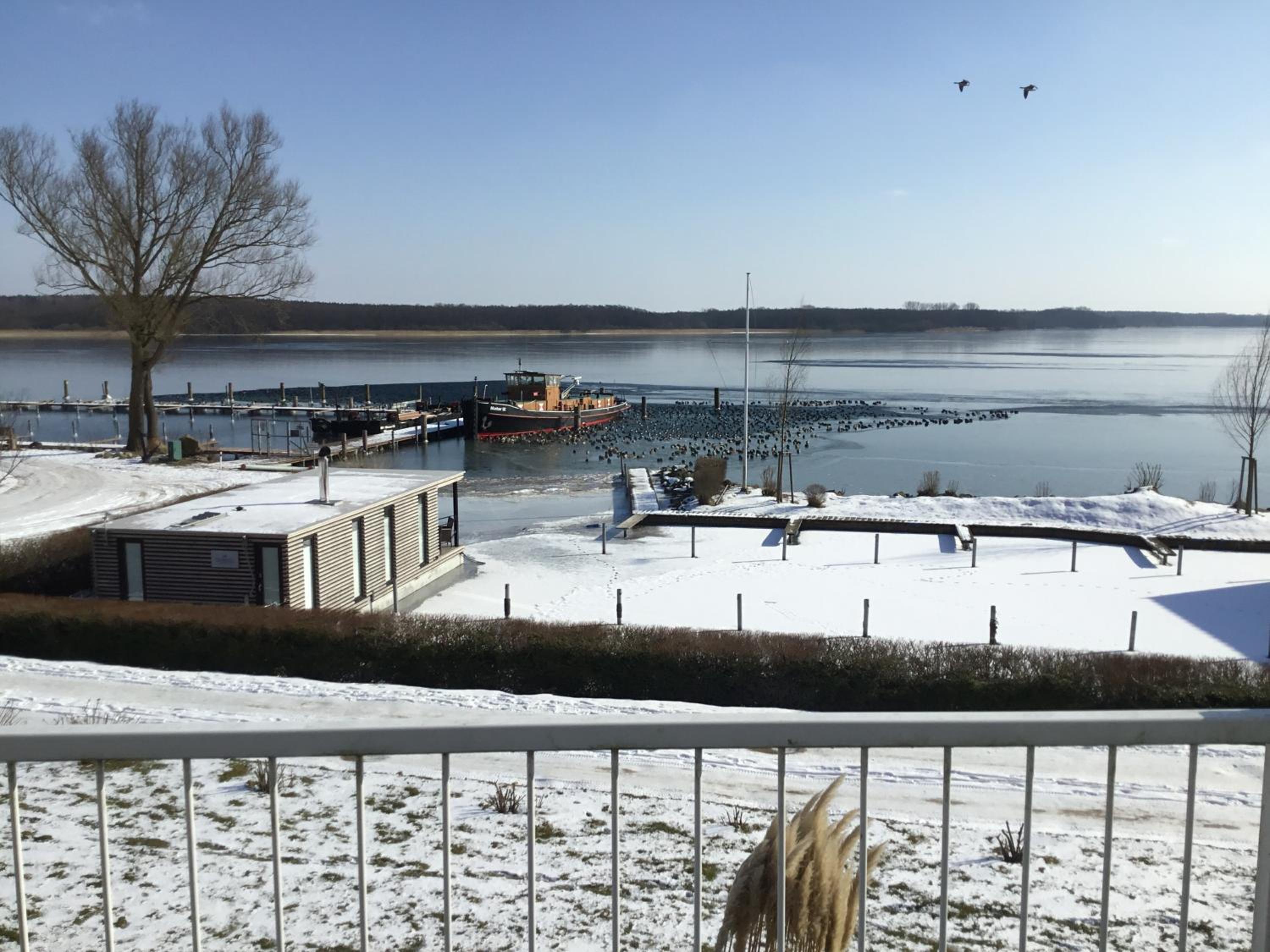 Fischerhus mit Boot,Sauna und Kamin je Seite