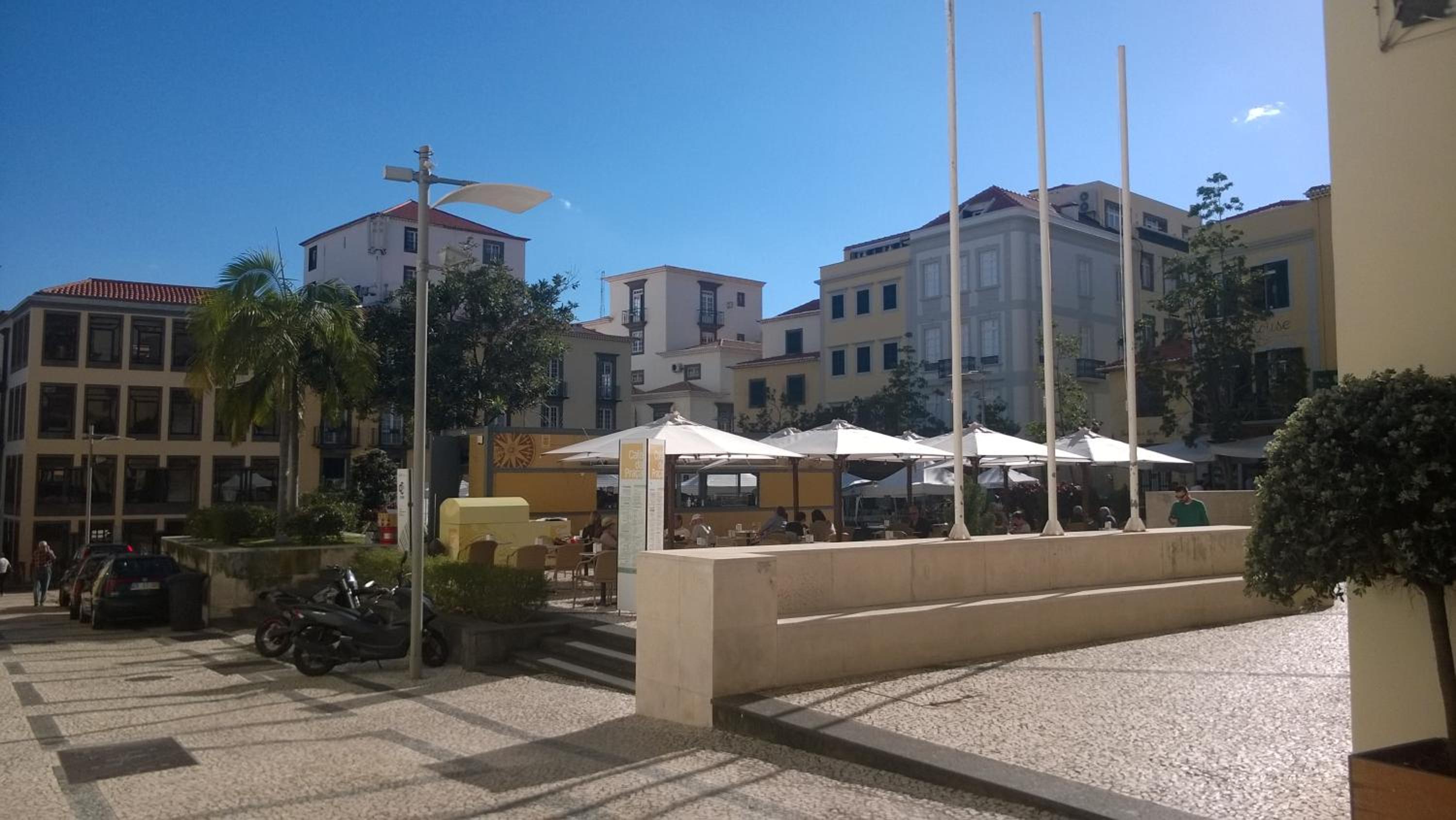 Central Suite in Funchal 3N view 4