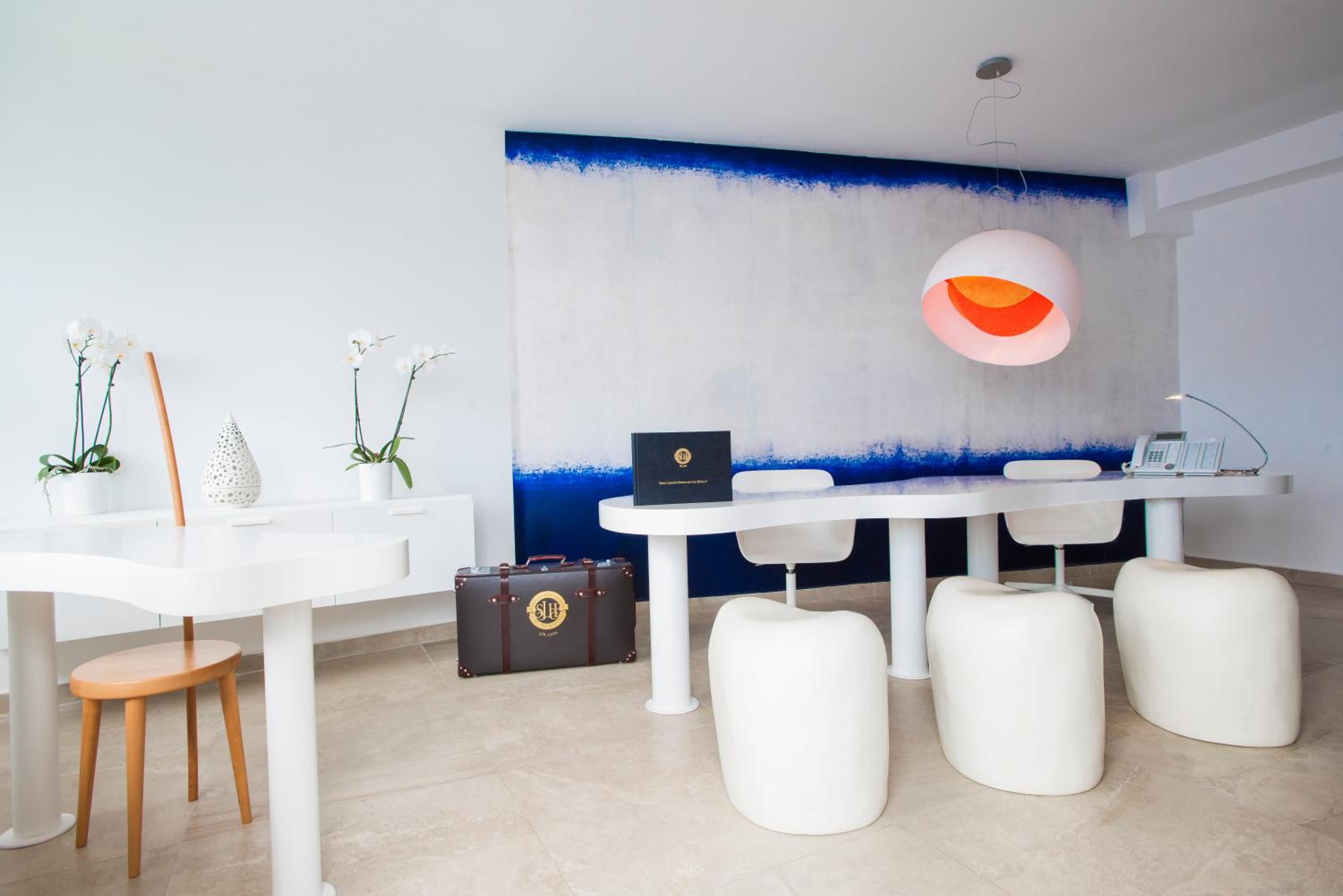 Santorini Secret Suites & Spa 73