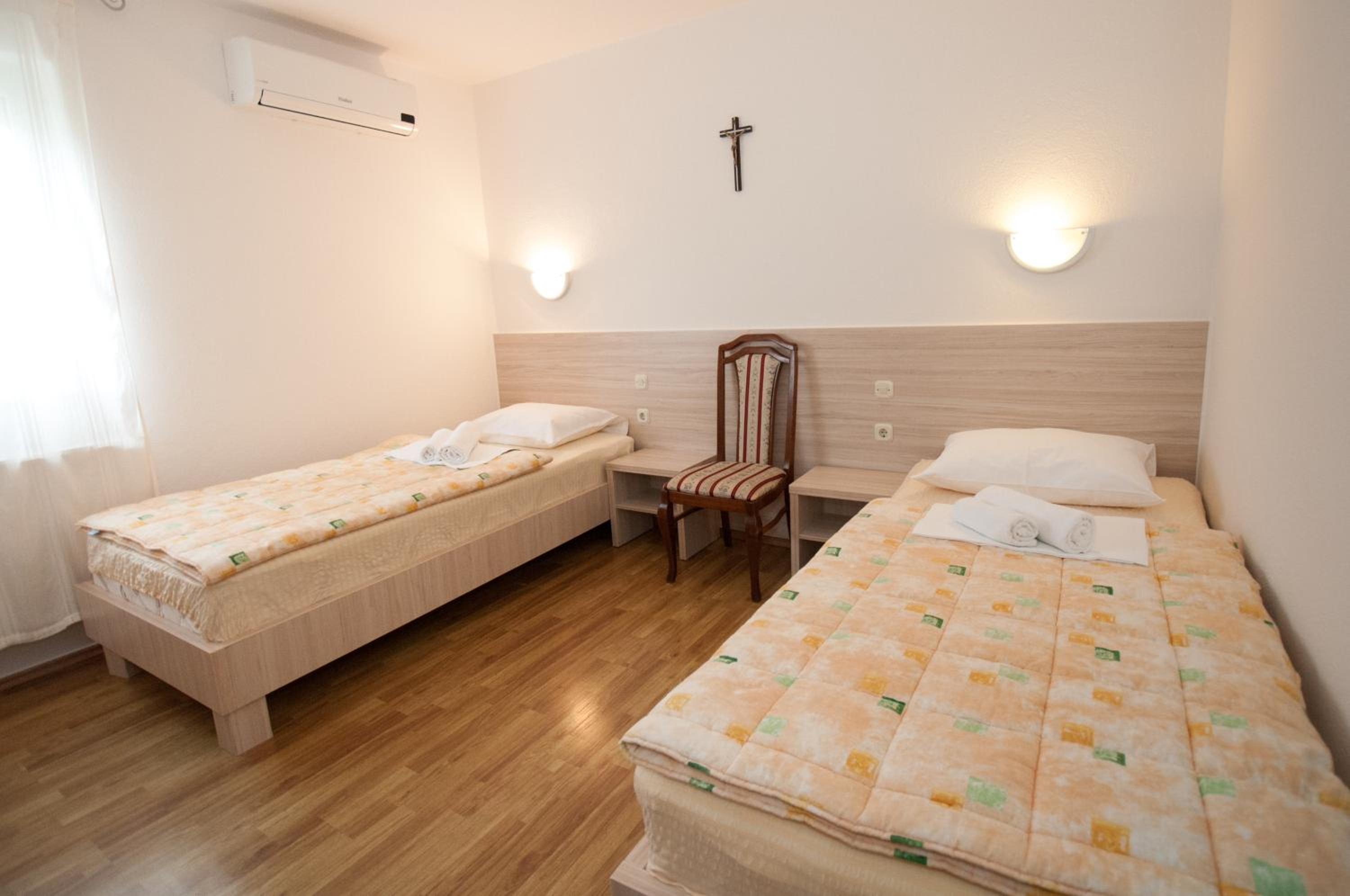 Rooms Kenedy
