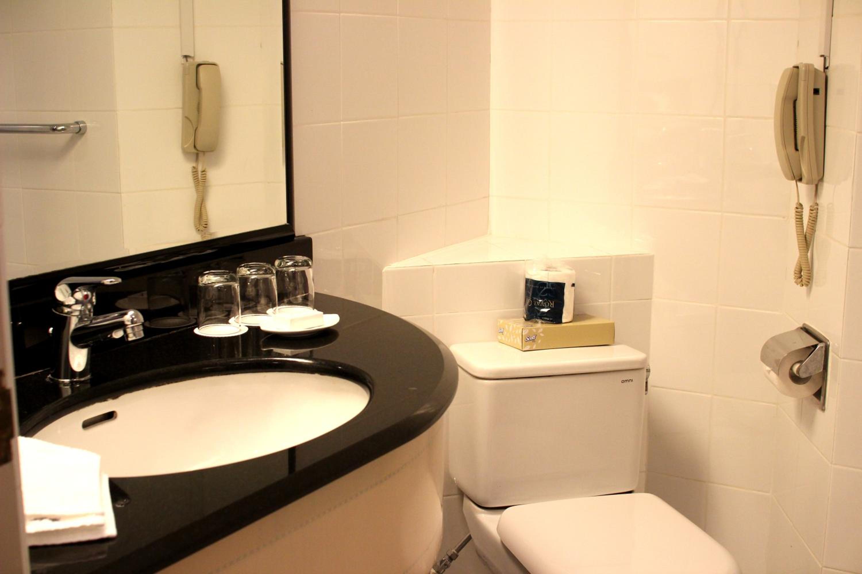 York Hotel 24
