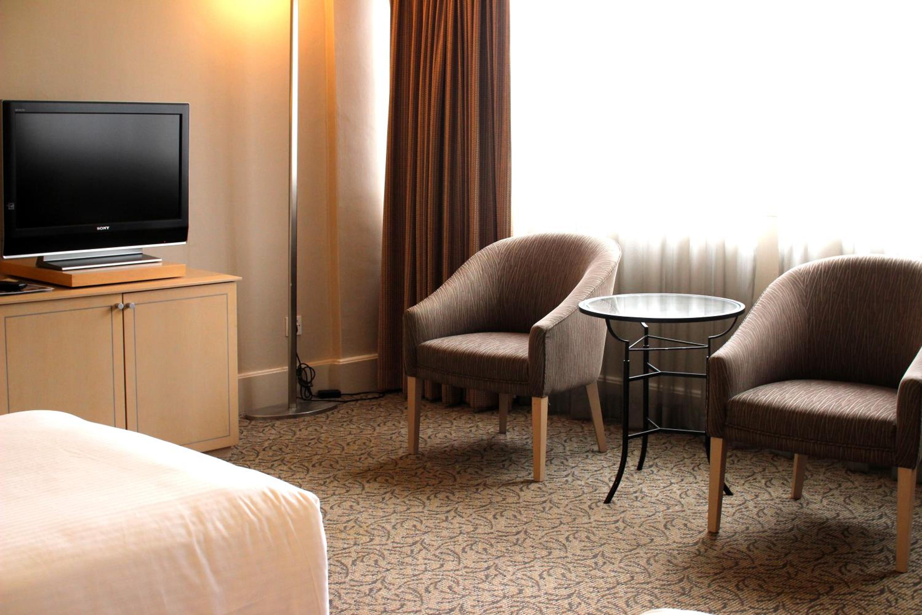 York Hotel 6