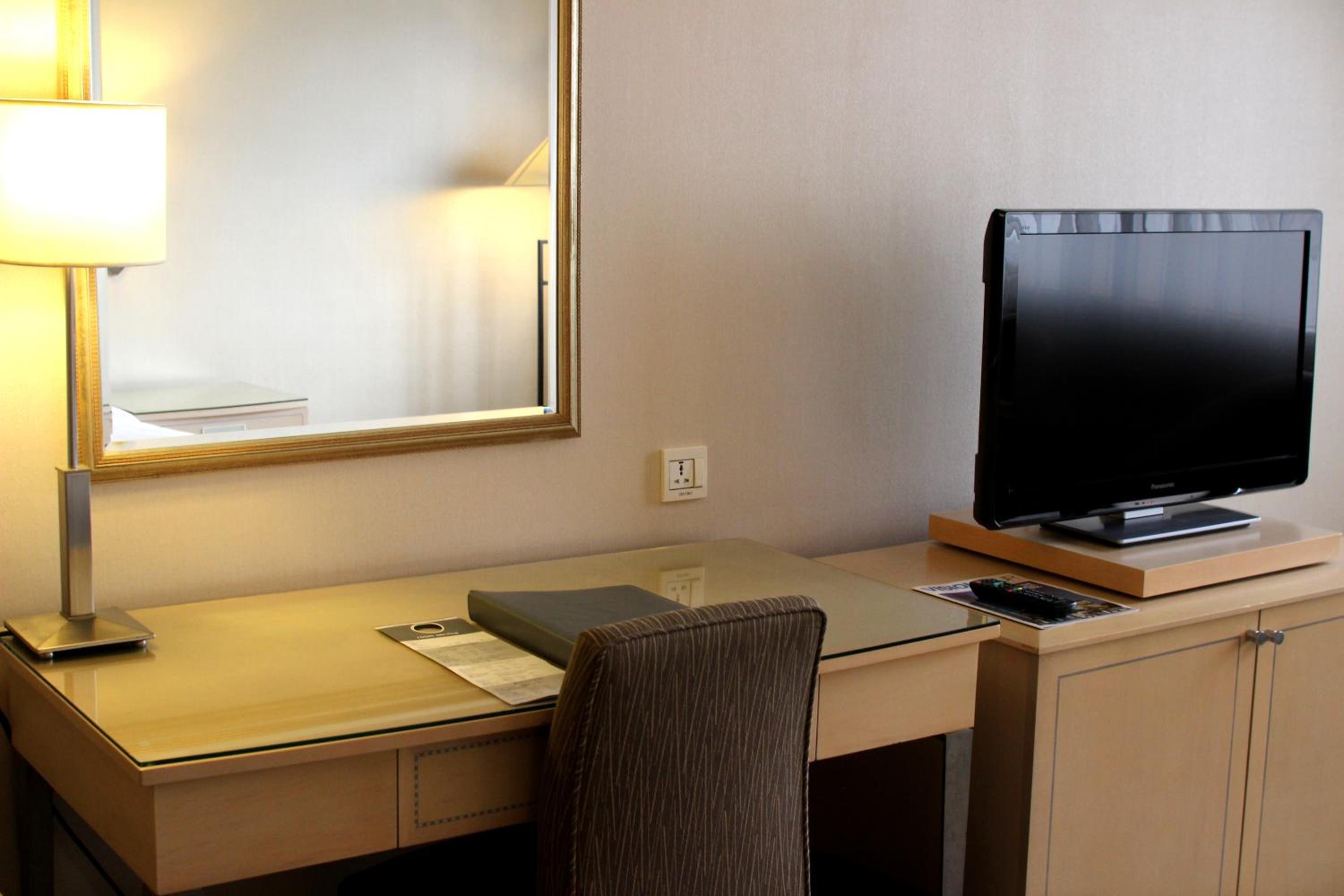 York Hotel 8