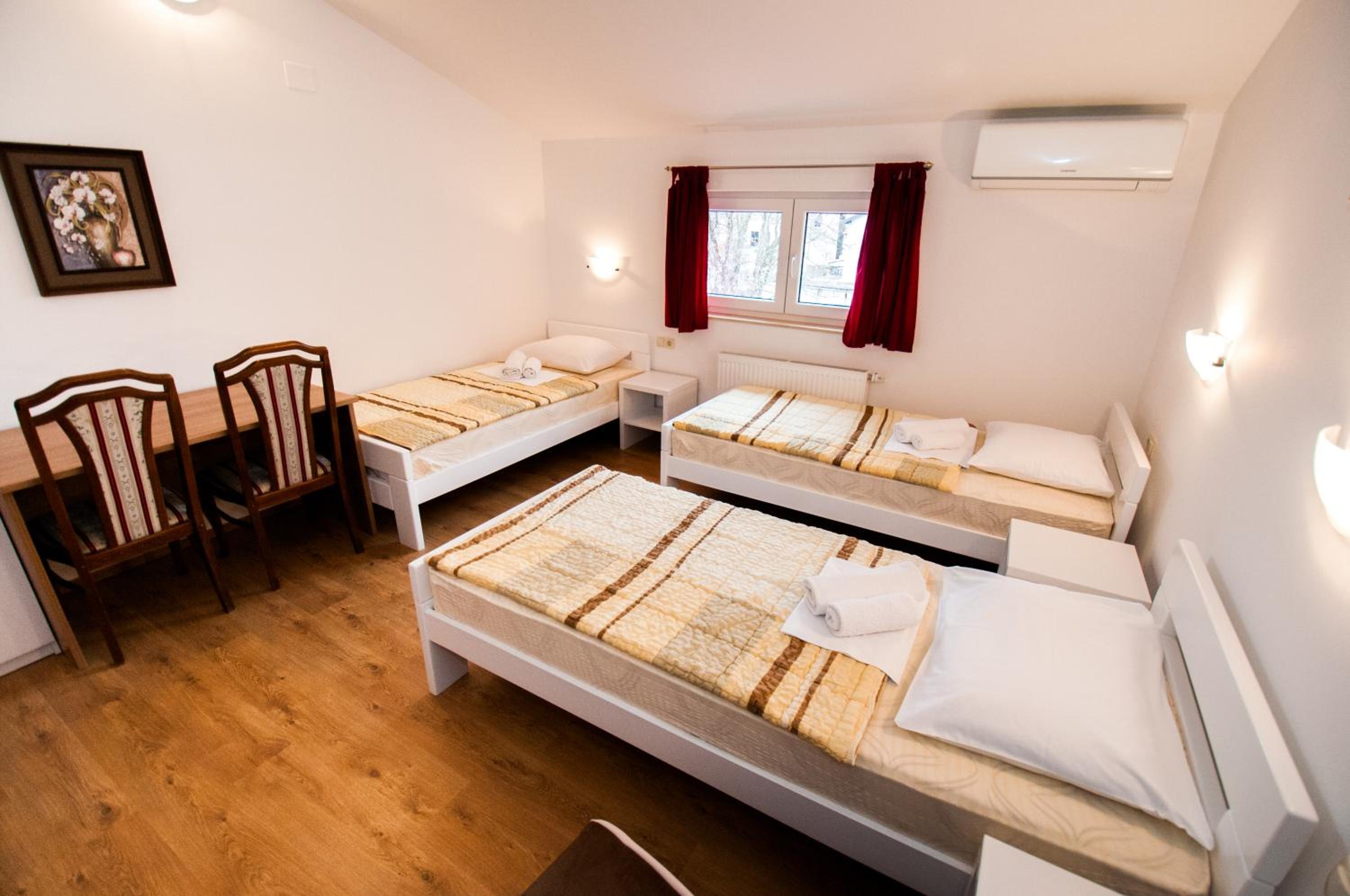 Rooms Kenedy